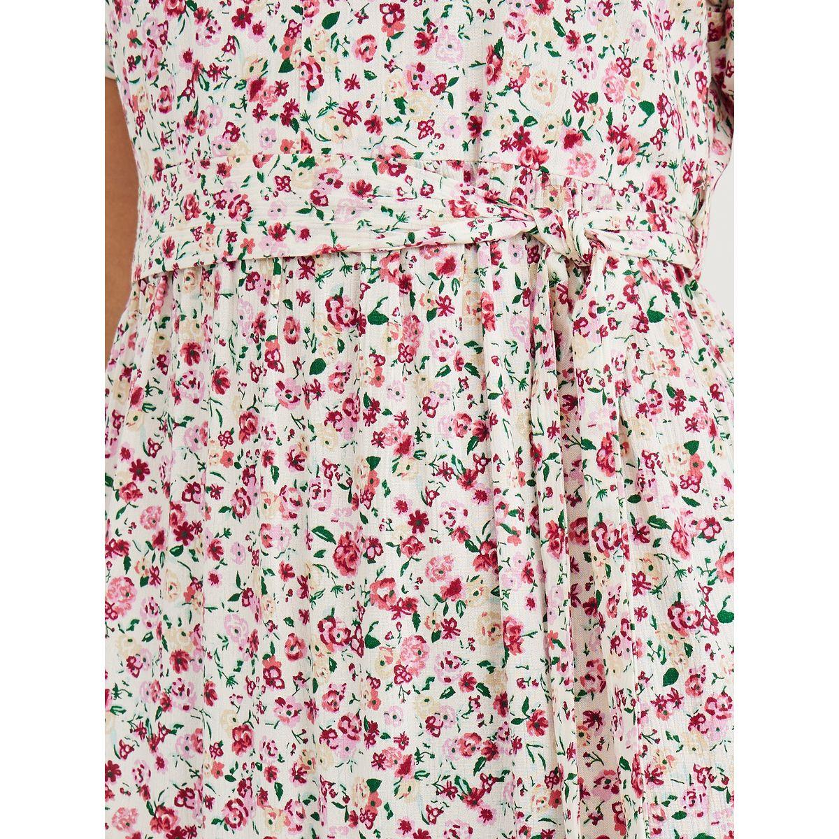 Styli Short Sleeves Floral All Over Print Collared Tiered Maxi Dress-women-clothing-dresses-image-3