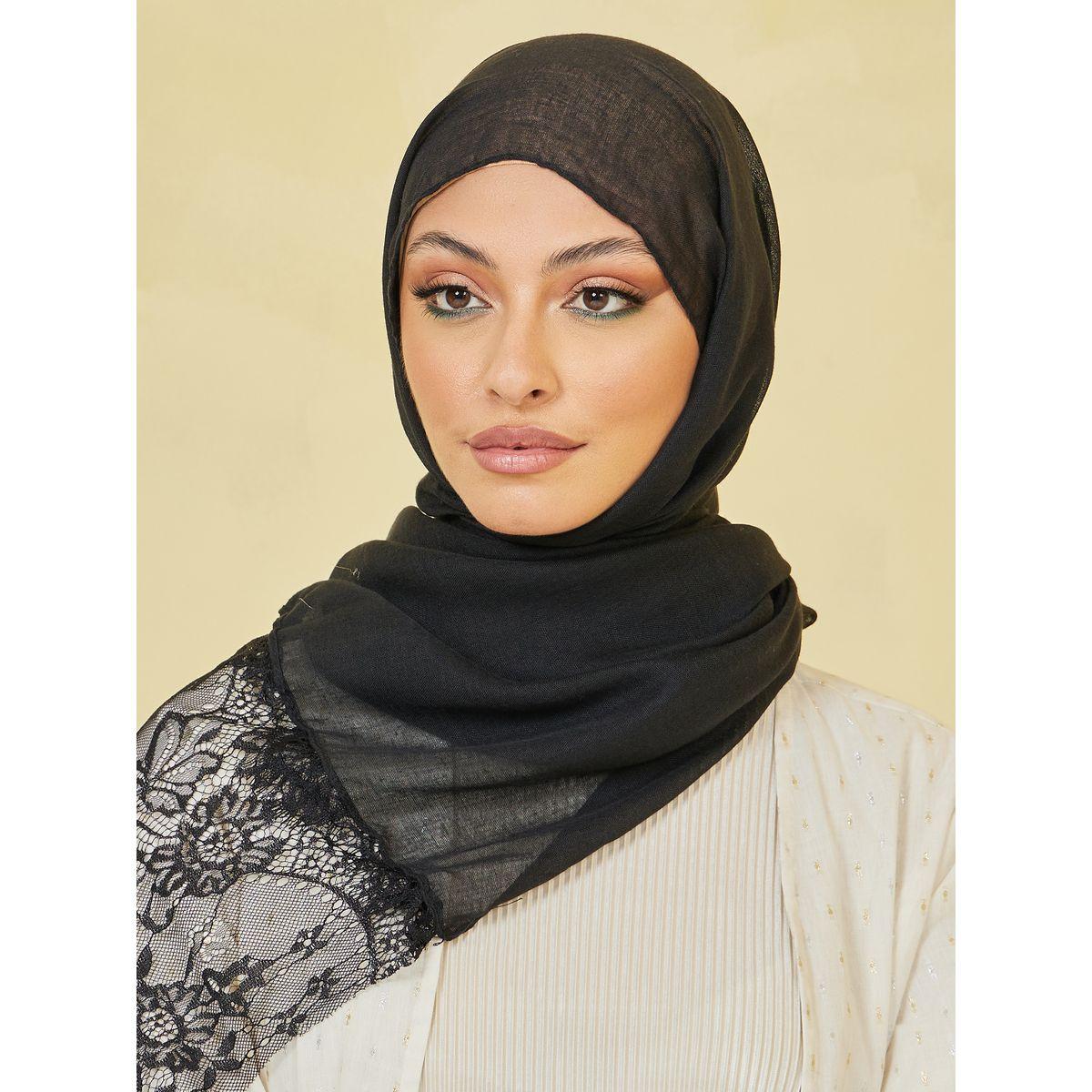 حجاب بتفاصيل دانتيل-women-clothingaccessories-scarves-image-1