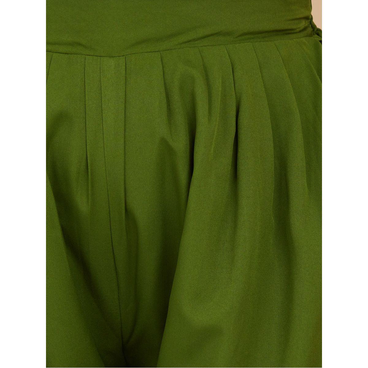 Styli Unwind Plus Pleat Detail High Rise Wide Leg Trouser-women-clothing-bottoms-trousers-image-3