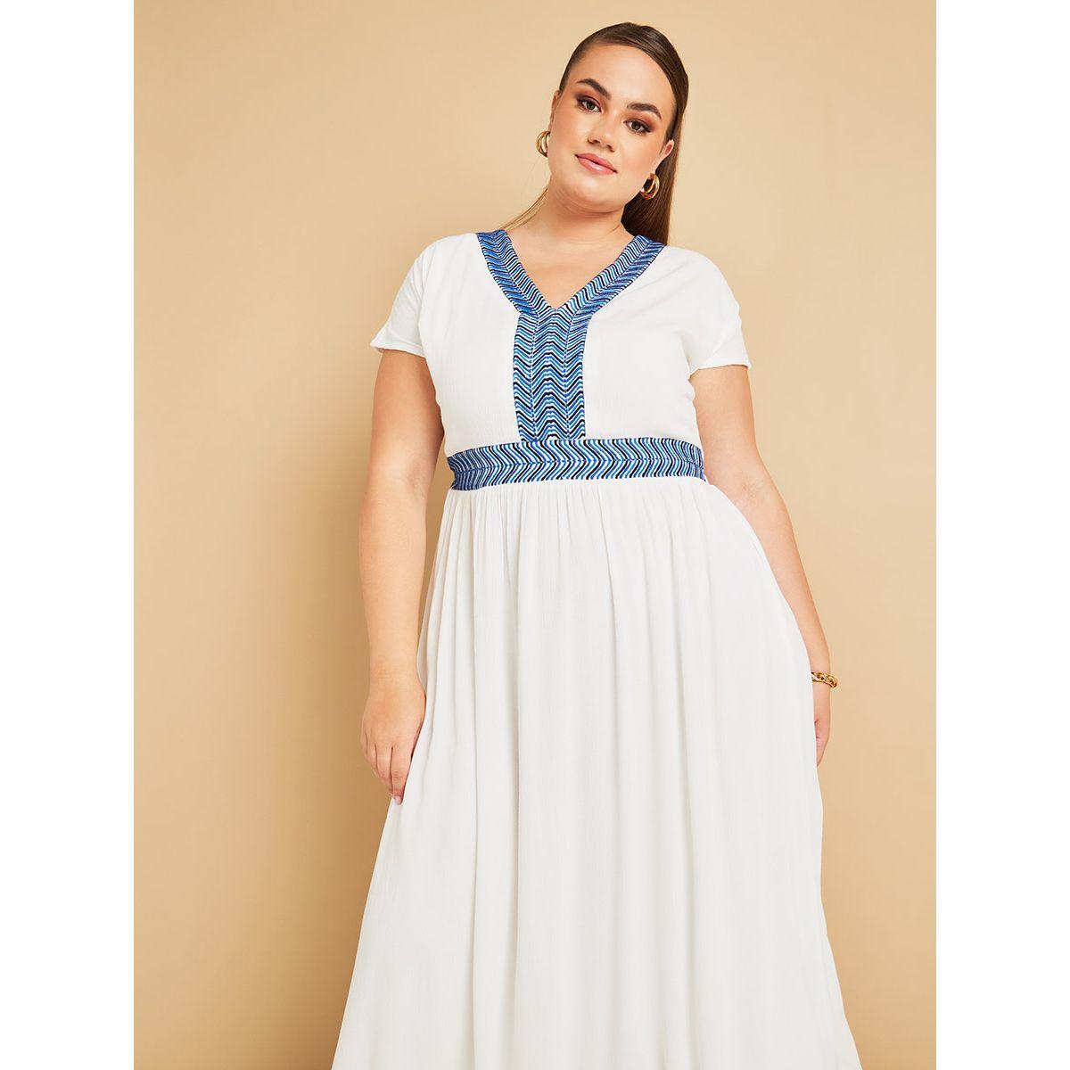 فستان طويل بتفاصيل مطرزة-women-clothing-dresses-image-3