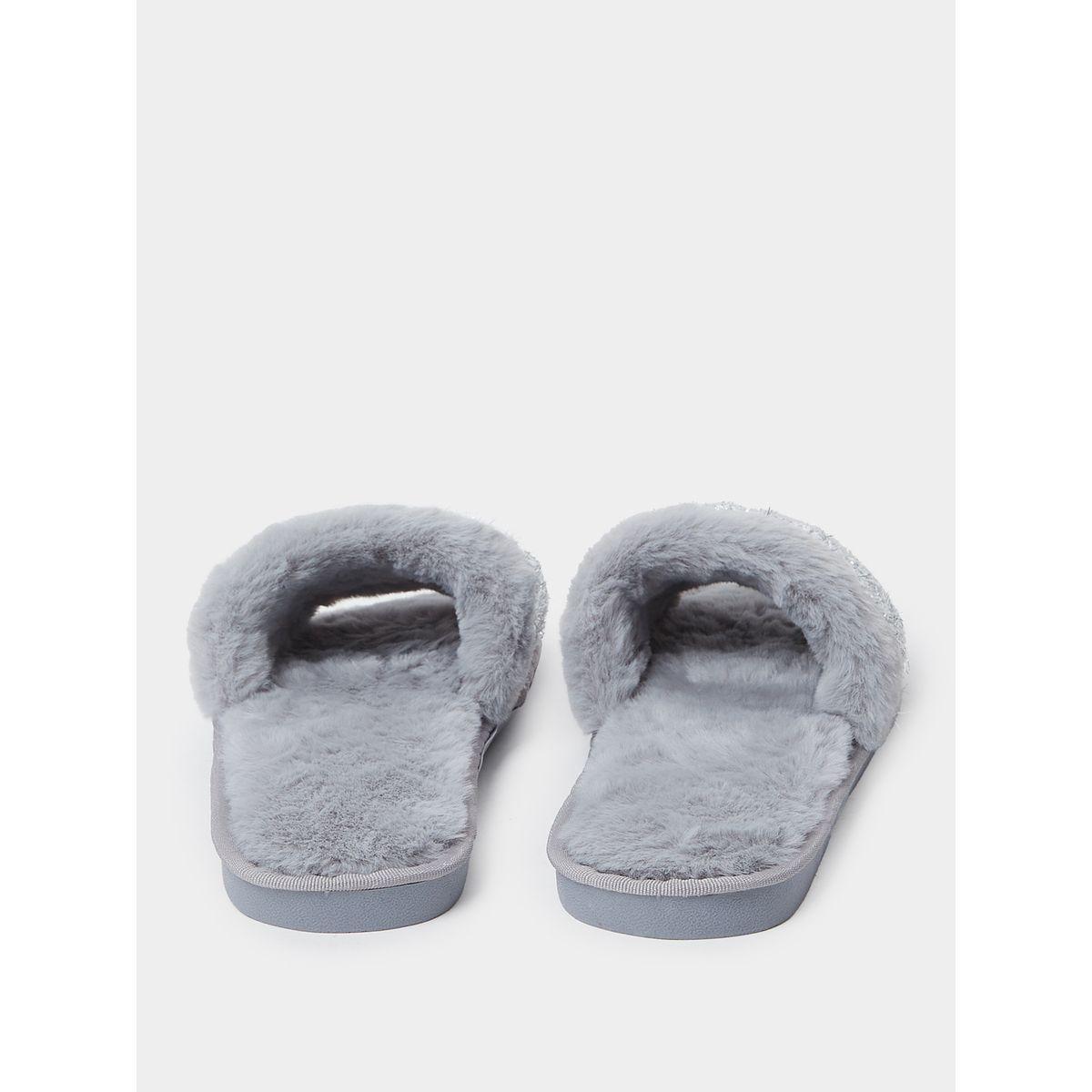 Styli Unwind Fluffy Bedroom Slippers-women-shoes-bedroomslippers-image-4