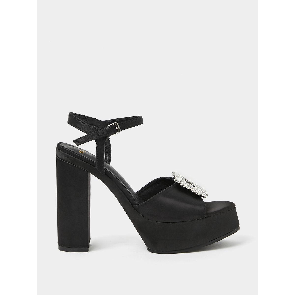 Styli Chunky Flower Embellished Block Heel Sandal-women-shoes-heels-image-2