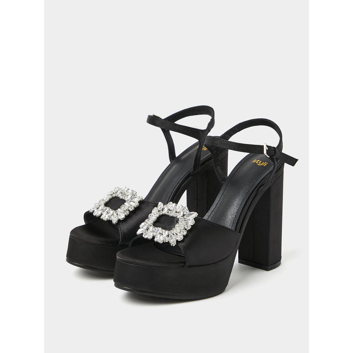 Styli Chunky Flower Embellished Block Heel Sandal-women-shoes-heels-image-3