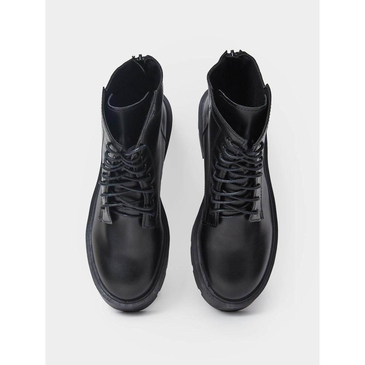 بوت كاجوال برباط غلق-women-shoes-boots-image-6