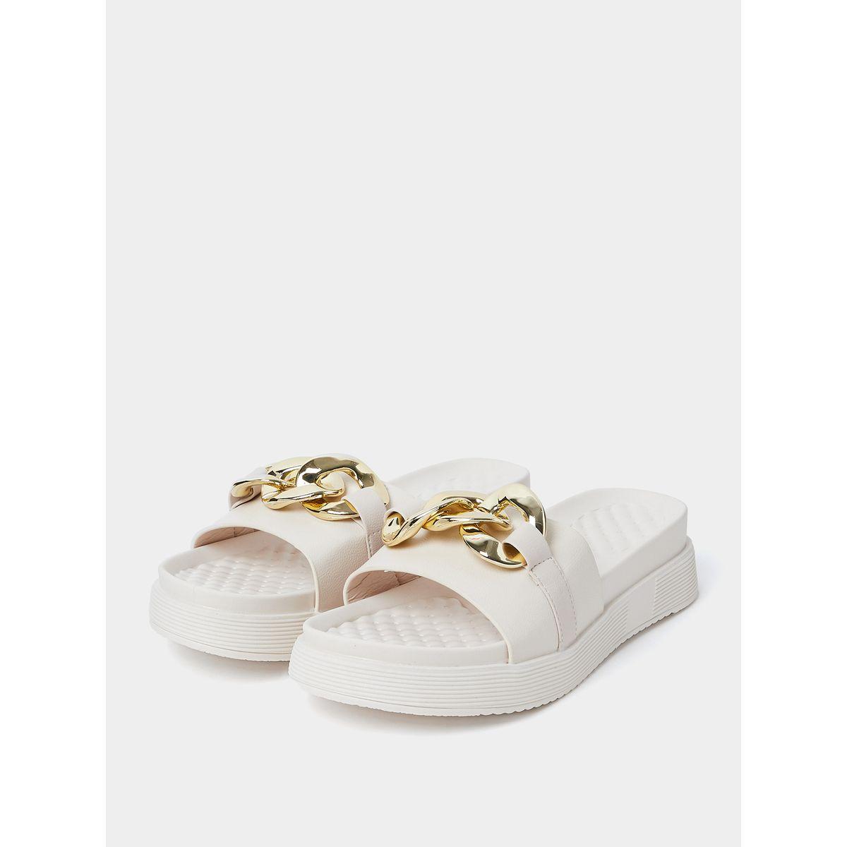 صندل فلات مزين بحلية-women-shoes-sandals-flats-image-3