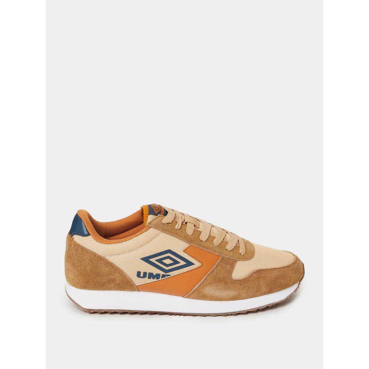 Umbro Anson Faux Suede Low Ankle Sneakers-men-shoes-sneakers-image-1