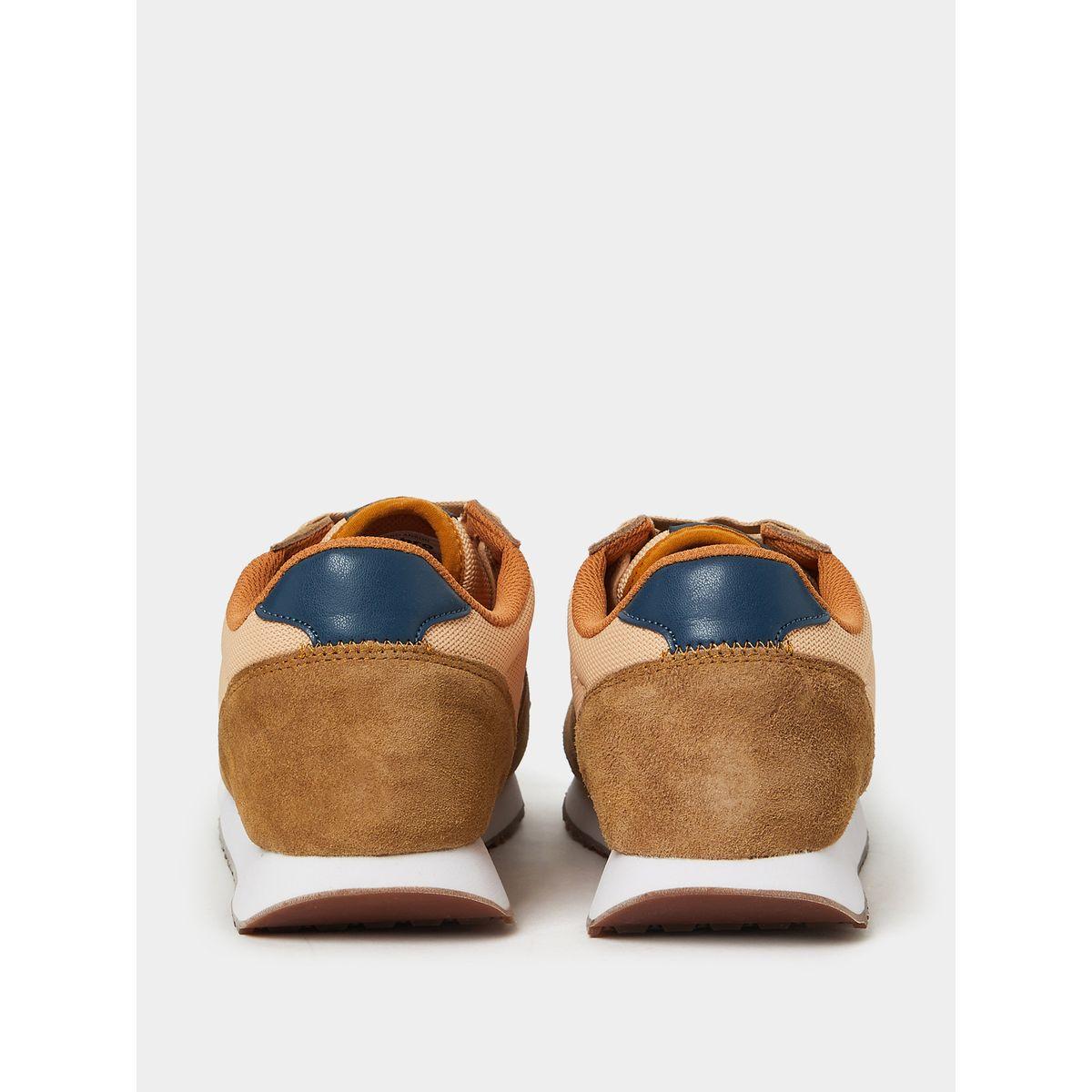 Umbro Anson Faux Suede Low Ankle Sneakers-men-shoes-sneakers-image-3