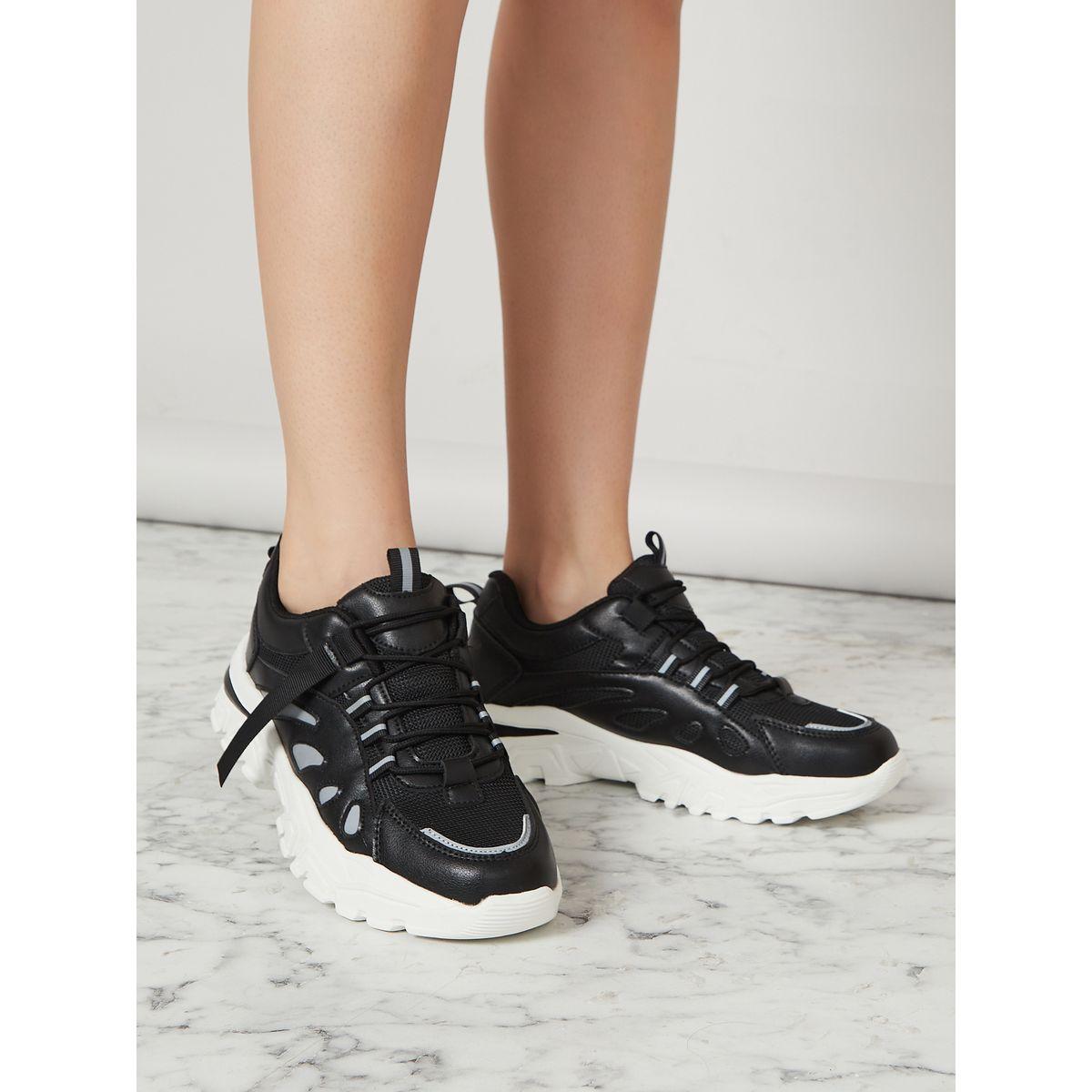 حذاء سنيكرز برباط غلق-women-shoes-sneakers-image-1