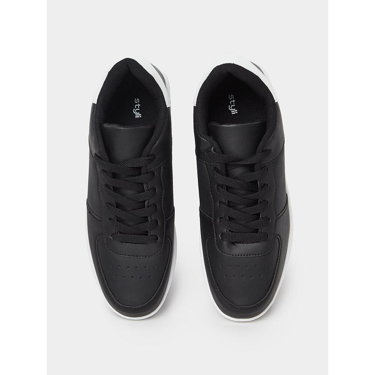 حذاء سنيكرز برباط غلق-women-shoes-sneakers-image-6