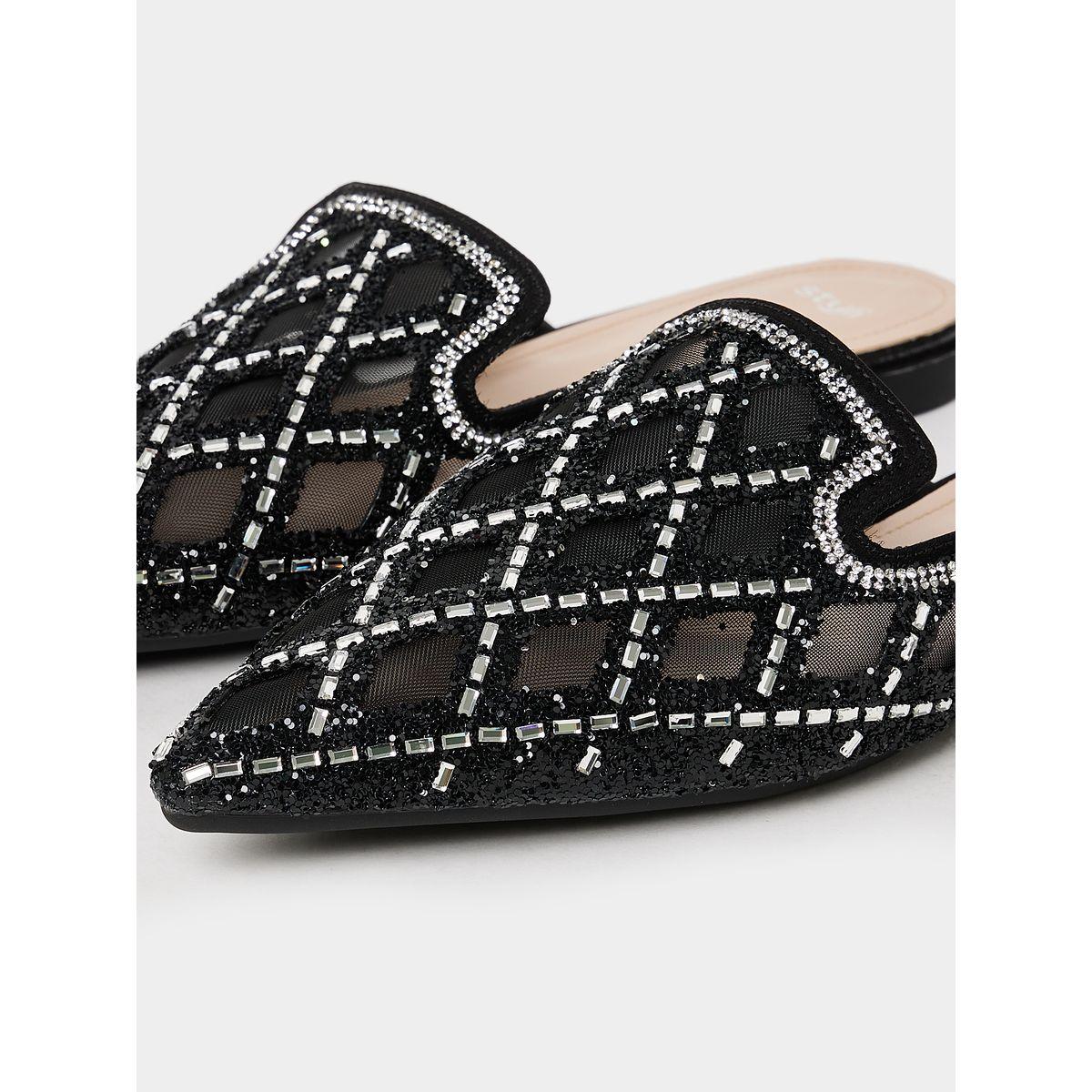 صندل فلات بمقدمة مدببة-women-shoes-sandals-flats-image-5