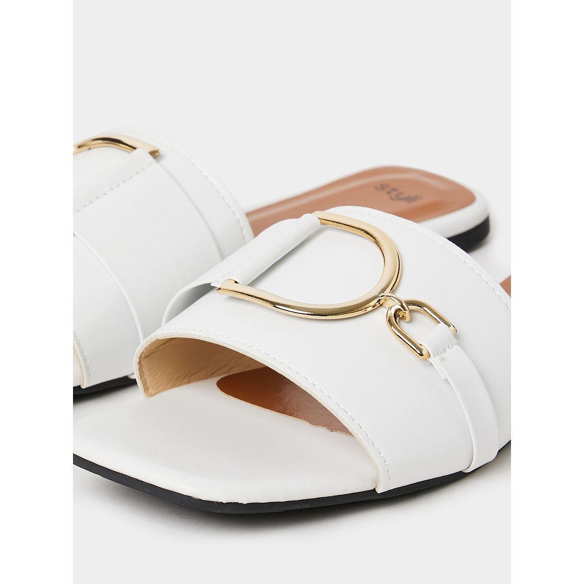 صندل فلات مزين بحلية-women-shoes-sandals-flats-image-5