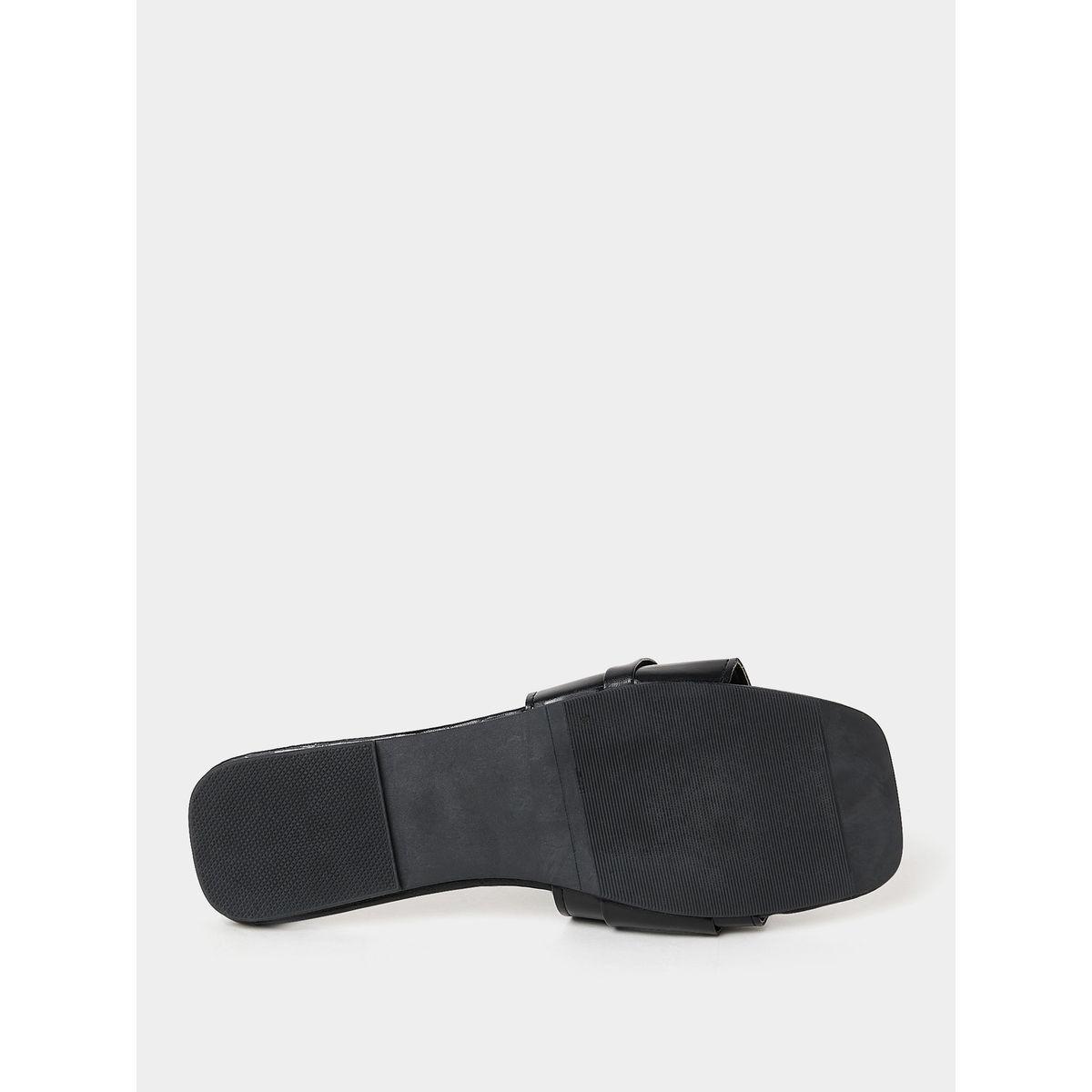 Styli Buckle Accent Patent Strap Flat Sandals-women-shoes-sandals-flats-image-7