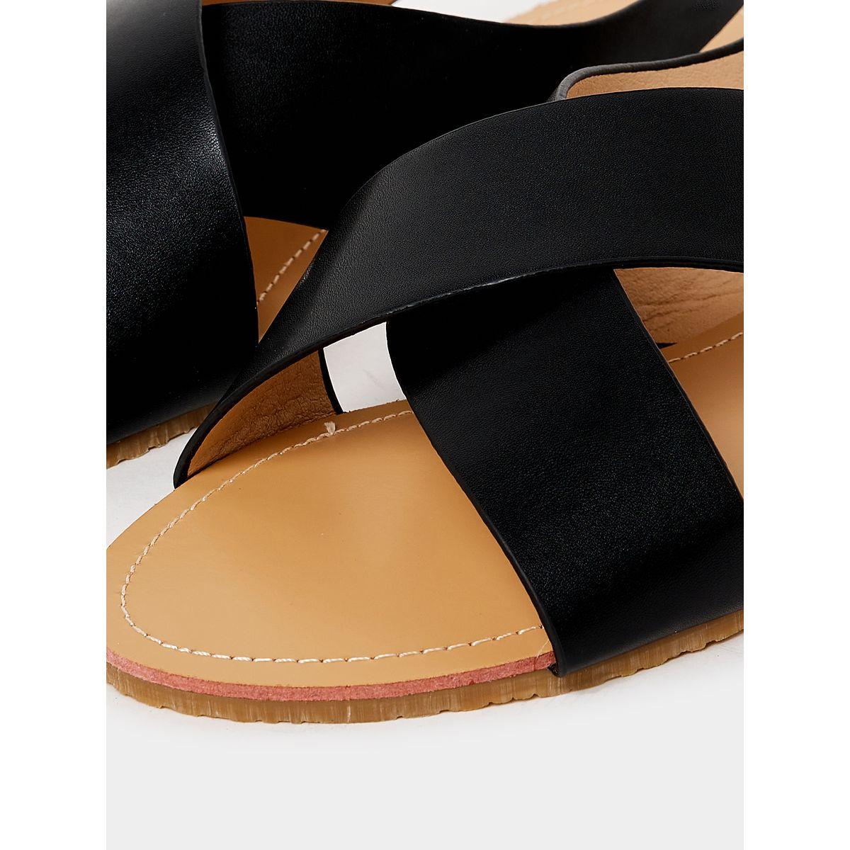 صندل فلات بسيور كروس-women-shoes-sandals-flats-image-5