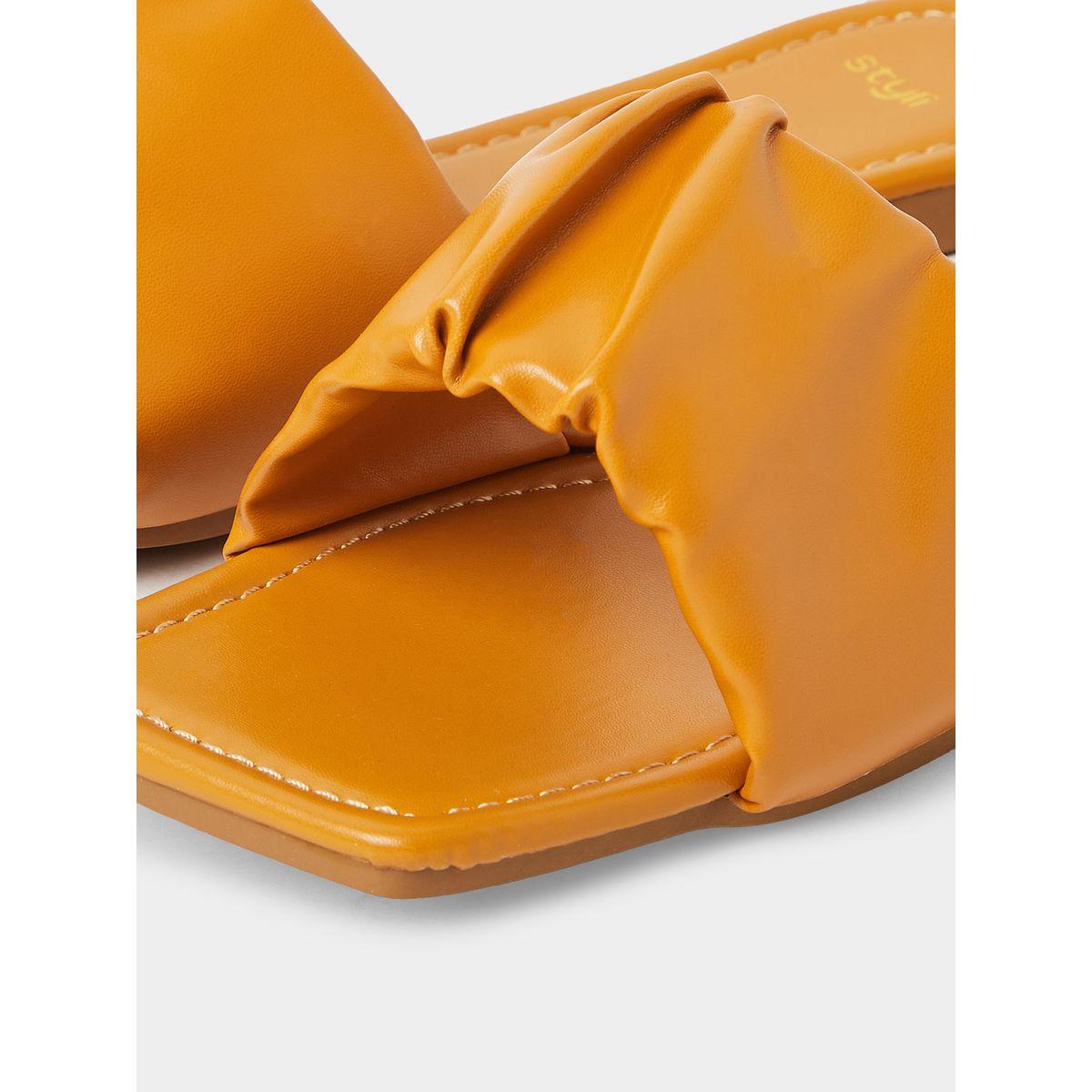 Styli Cushion Single Strap Flat Sandals-women-shoes-sandals-flats-image-5