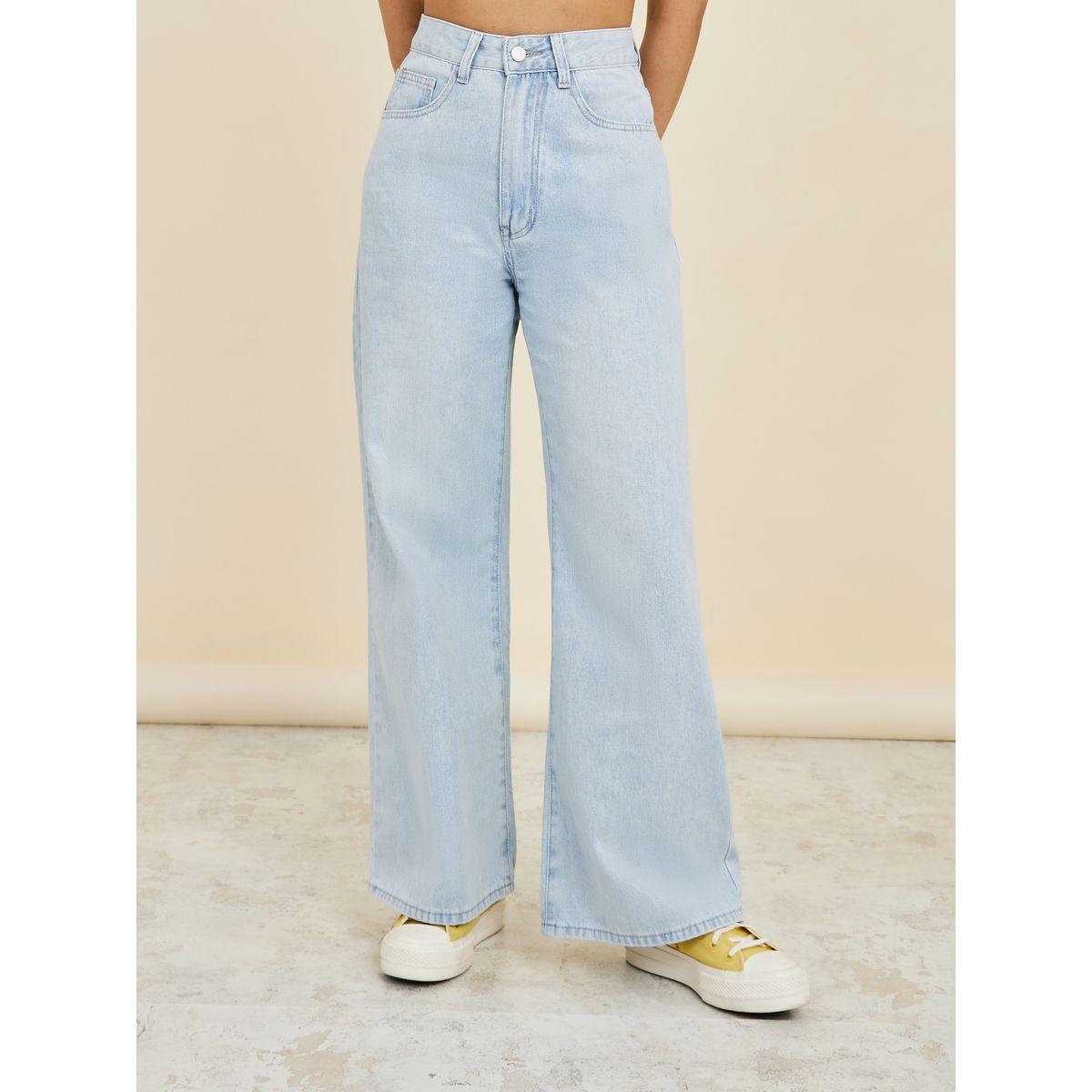 بنطال جينز بقصة واسعة-women-clothing-bottoms-jeans-image-1