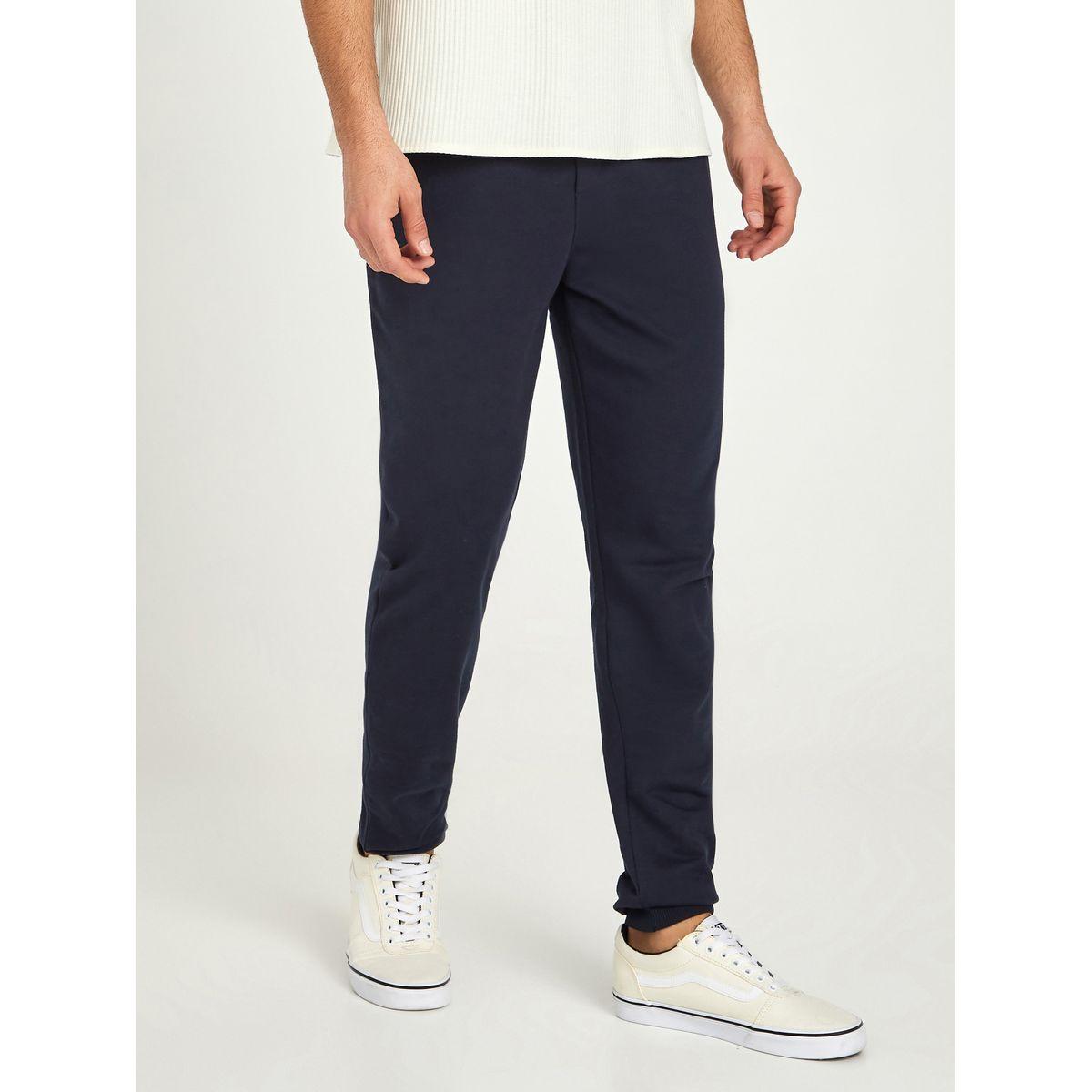 جوغر بقصة سليم فت-men-clothing-bottoms-joggers-image-1