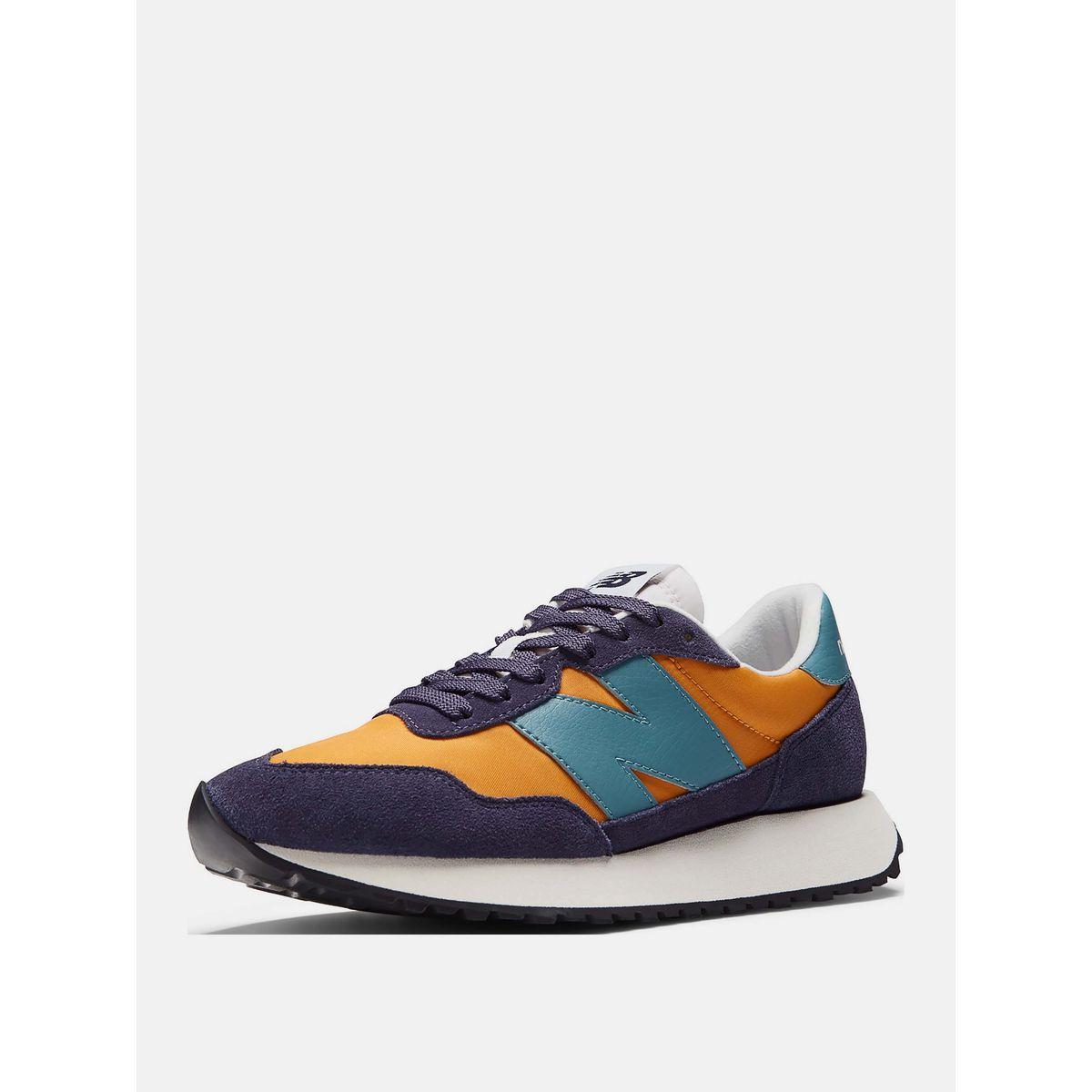 حذاء سنيكرز بنمط كتل الالوان-women-shoes-sneakers-image-3