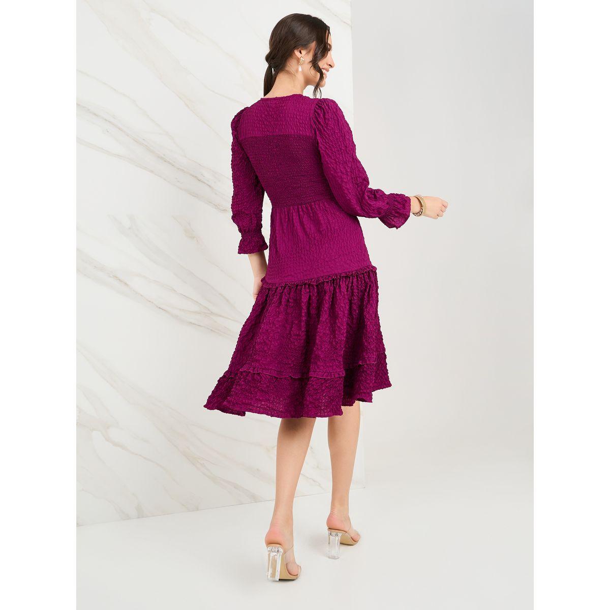 Styli Crinkled V Neck A-Line Midi Dress-women-clothing-dresses-image-4