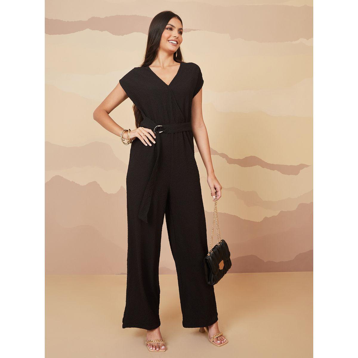 جمبسوت بتفاصيل بارزة الملمس-women-clothing-jumpsuits-image-1