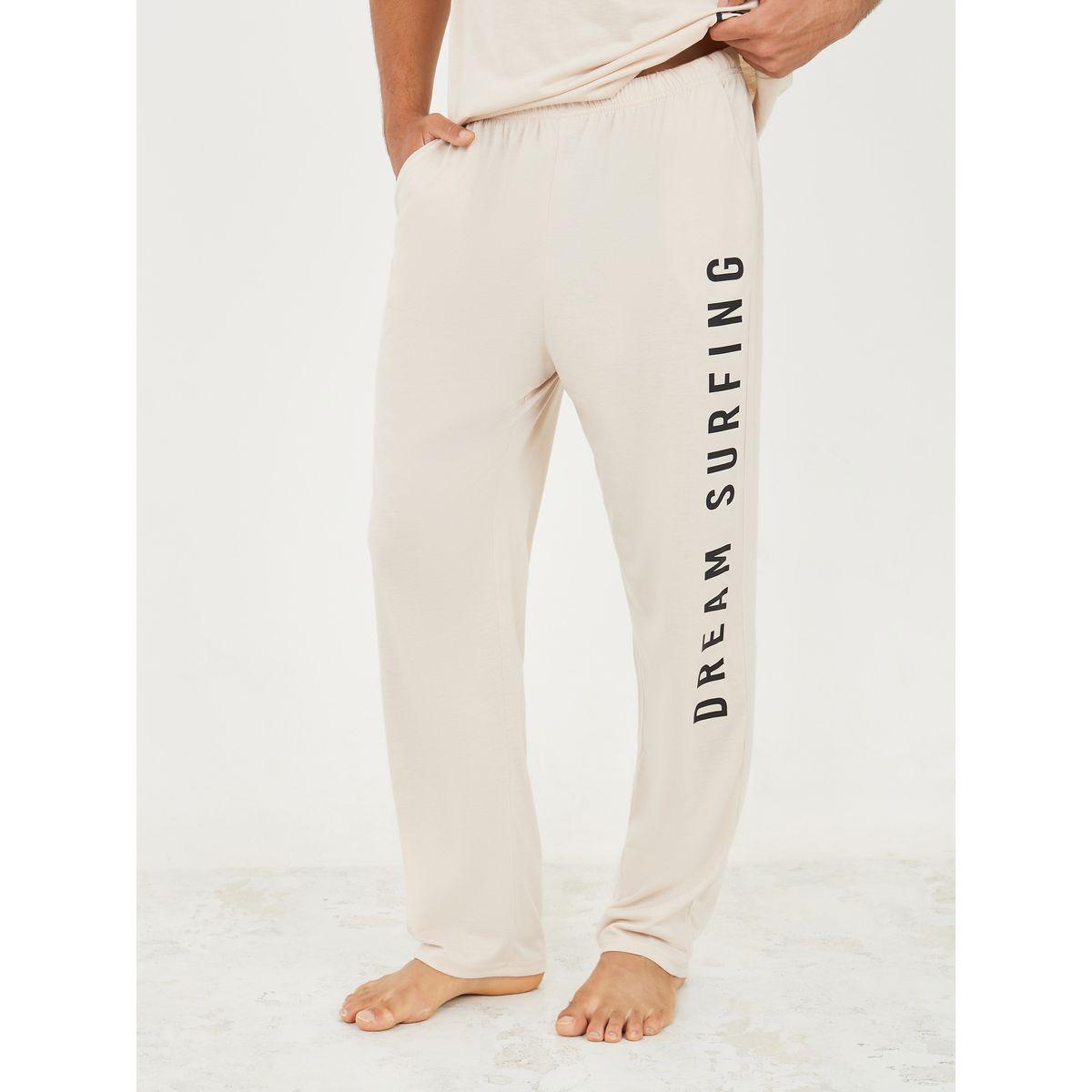 Styli Unwind Dream Surfing Slogan Regular T-Shirt & Pyjama Set-men-clothing-nightwear-sets-image-4