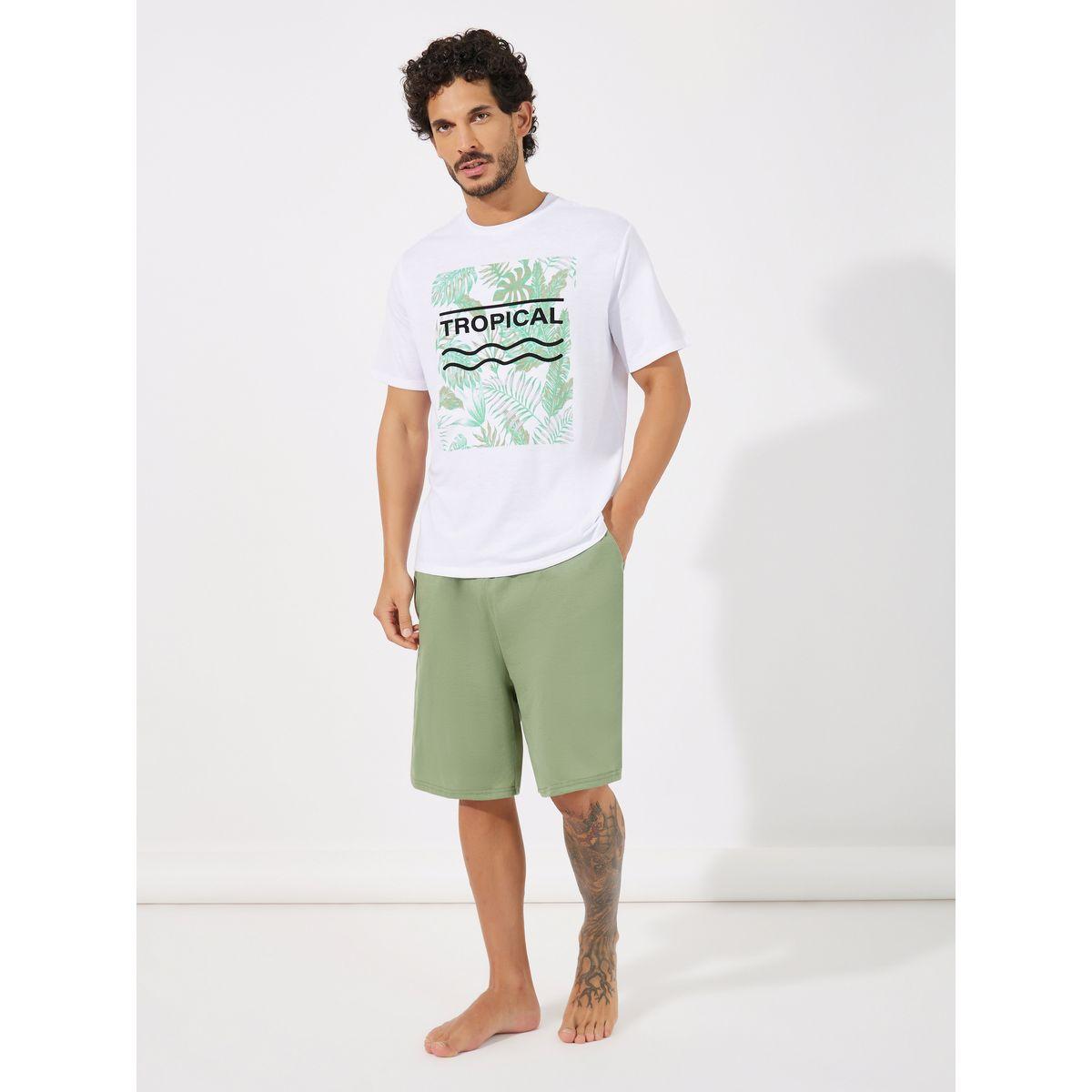 مجموعة من شورت سادة مع تيشيرت بطبعة استوائية-men-clothing-nightwear-sets-image-1