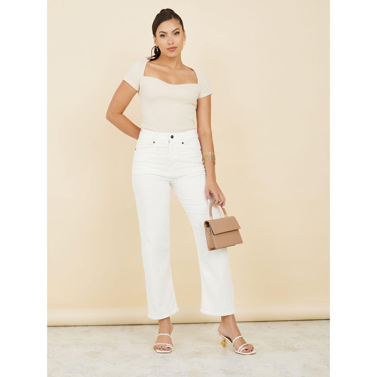 Styli Solid Button Detail Tapered Fit Jeans-women-clothing-bottoms-jeans-image-2