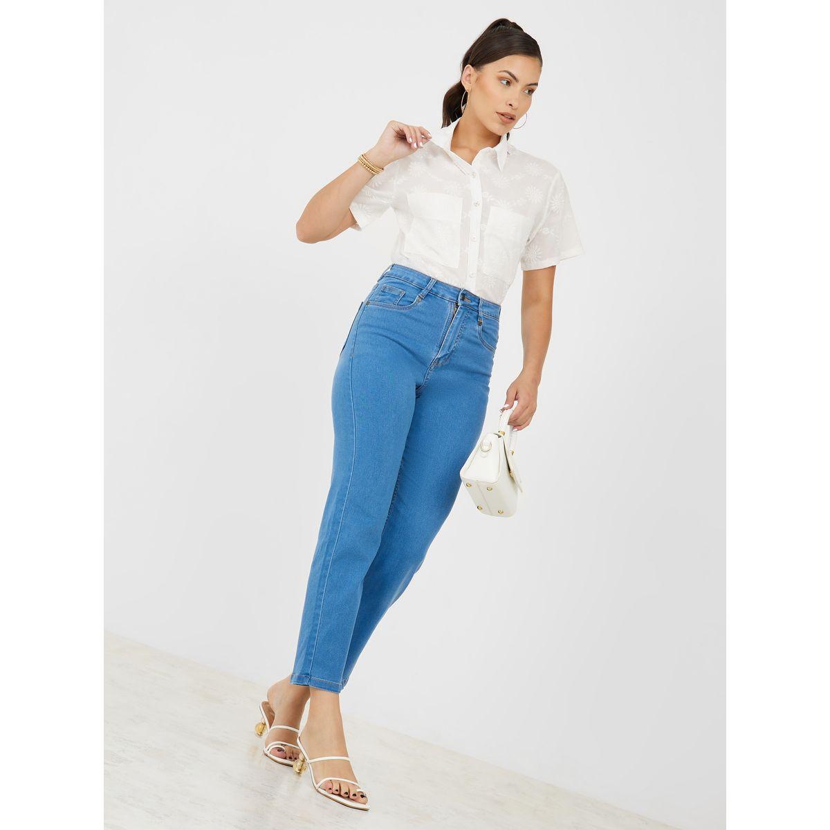 جينز بقصة مريحة وخصر متوسط-women-clothing-bottoms-jeans-image-2