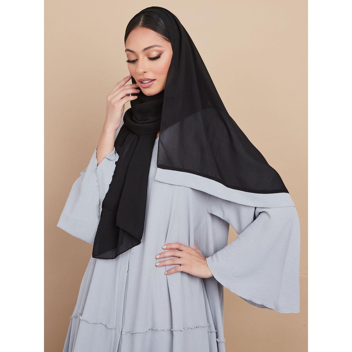 عباية طويلة مزينة بتفاصيل كشكش-women-arabicclothing-abayas-image-4