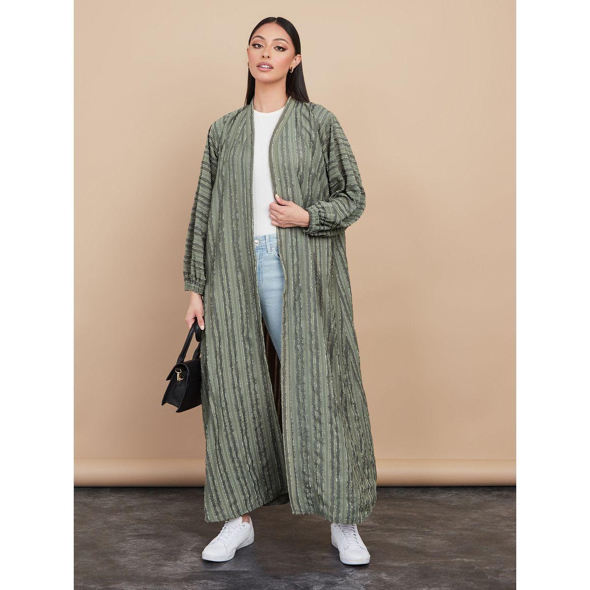 عباية بتفاصيل بارزة الملمس-women-arabicclothing-abayas-image-1