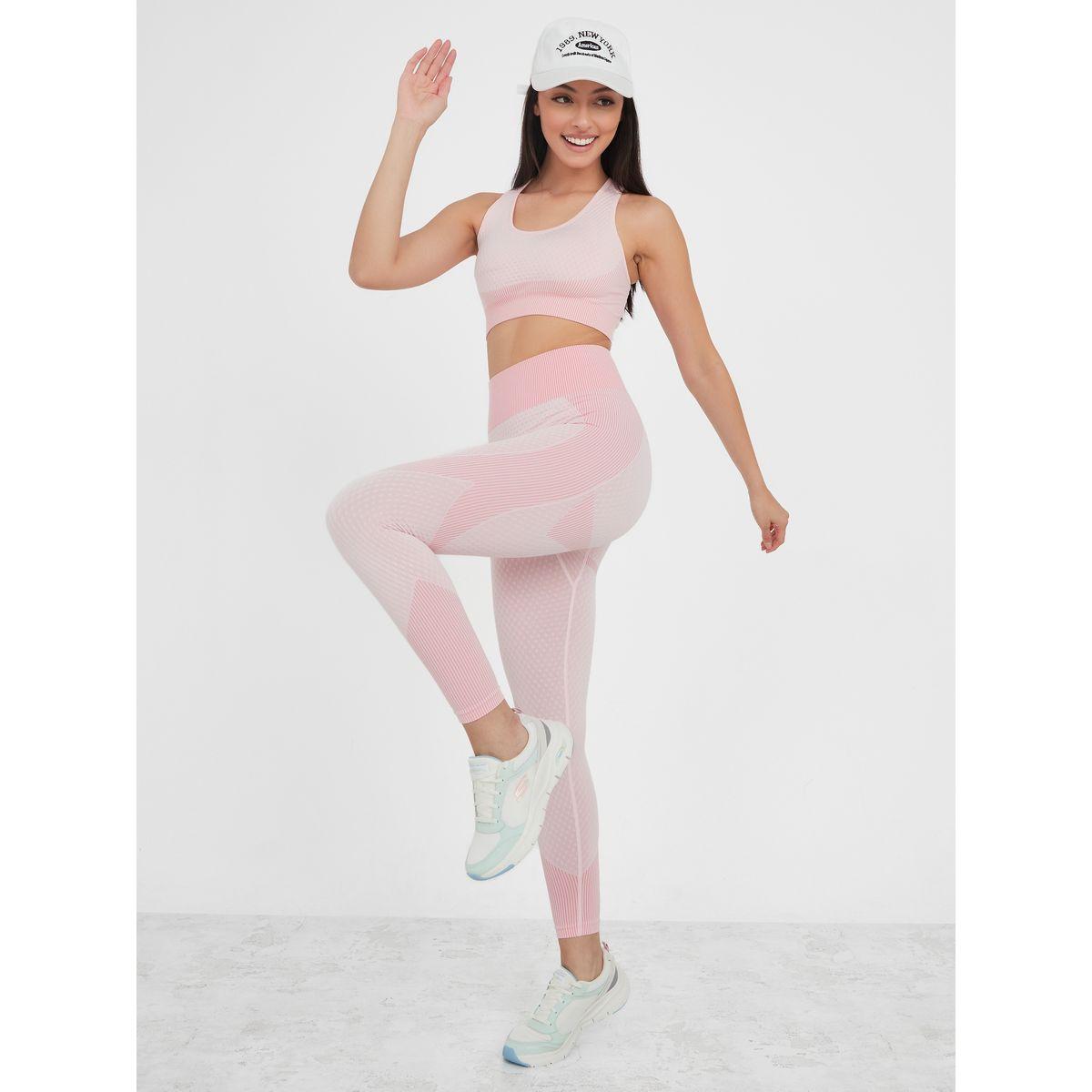Styli Active Seamless Tonal Panel Effect Textured Sports Bra and Active Legging Set-women-clothing-sportswearandactivewear-trackpantsandtracksuits-image-2