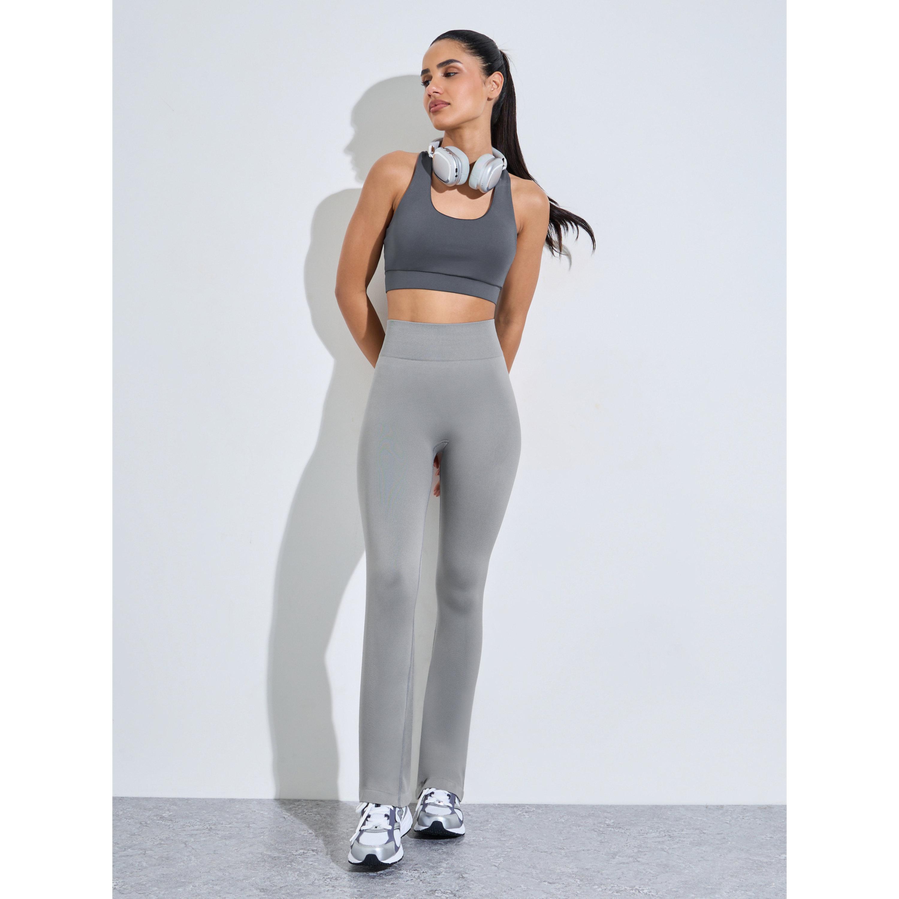 Styli Dual Tear Drop Back Detail Sports Bra-women-clothing-sportswearandactivewear-sportsbras-image-2