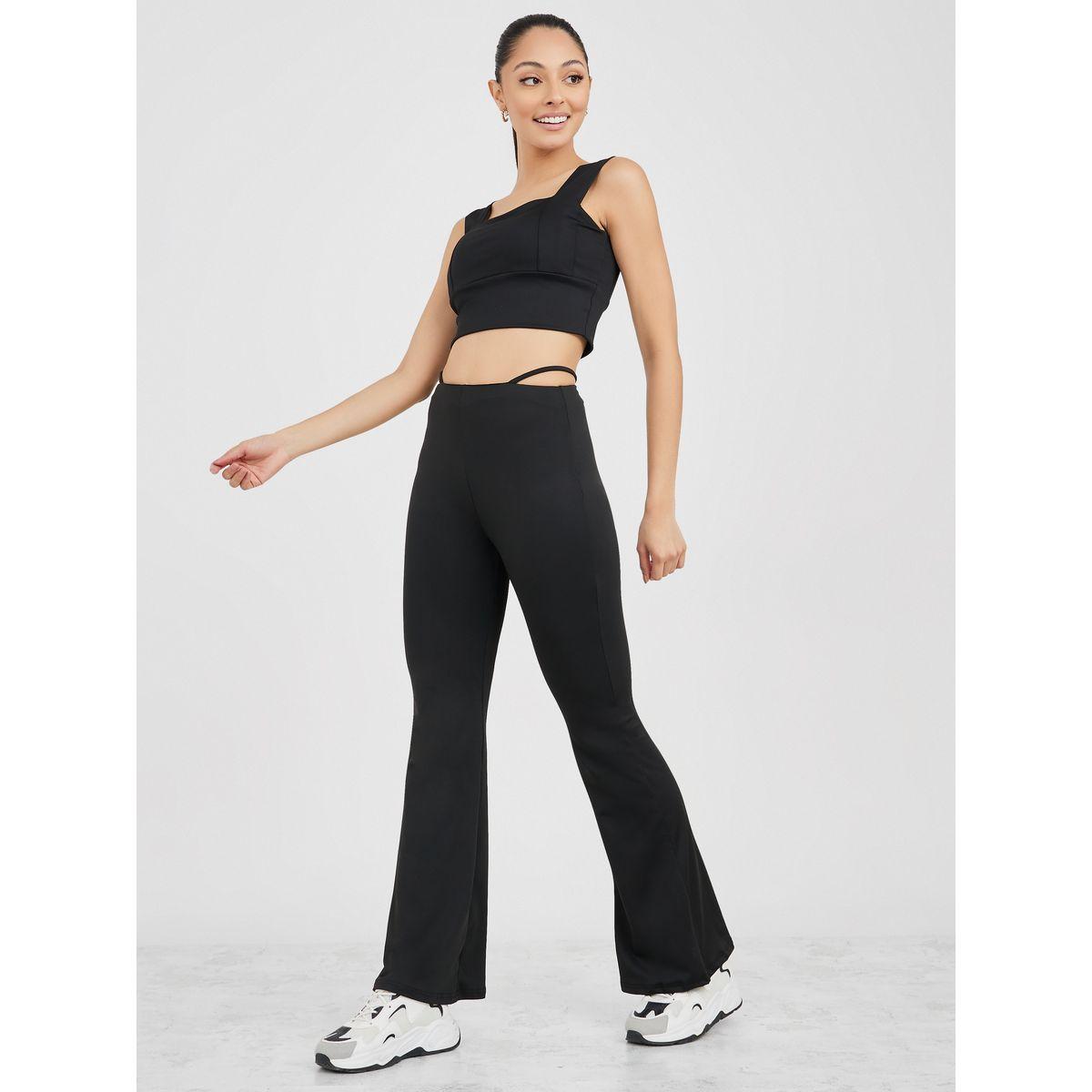 Styli Active Waist Strap Detail Active Flared Leggings-women-clothing-sportswearandactivewear-bottoms-image-2