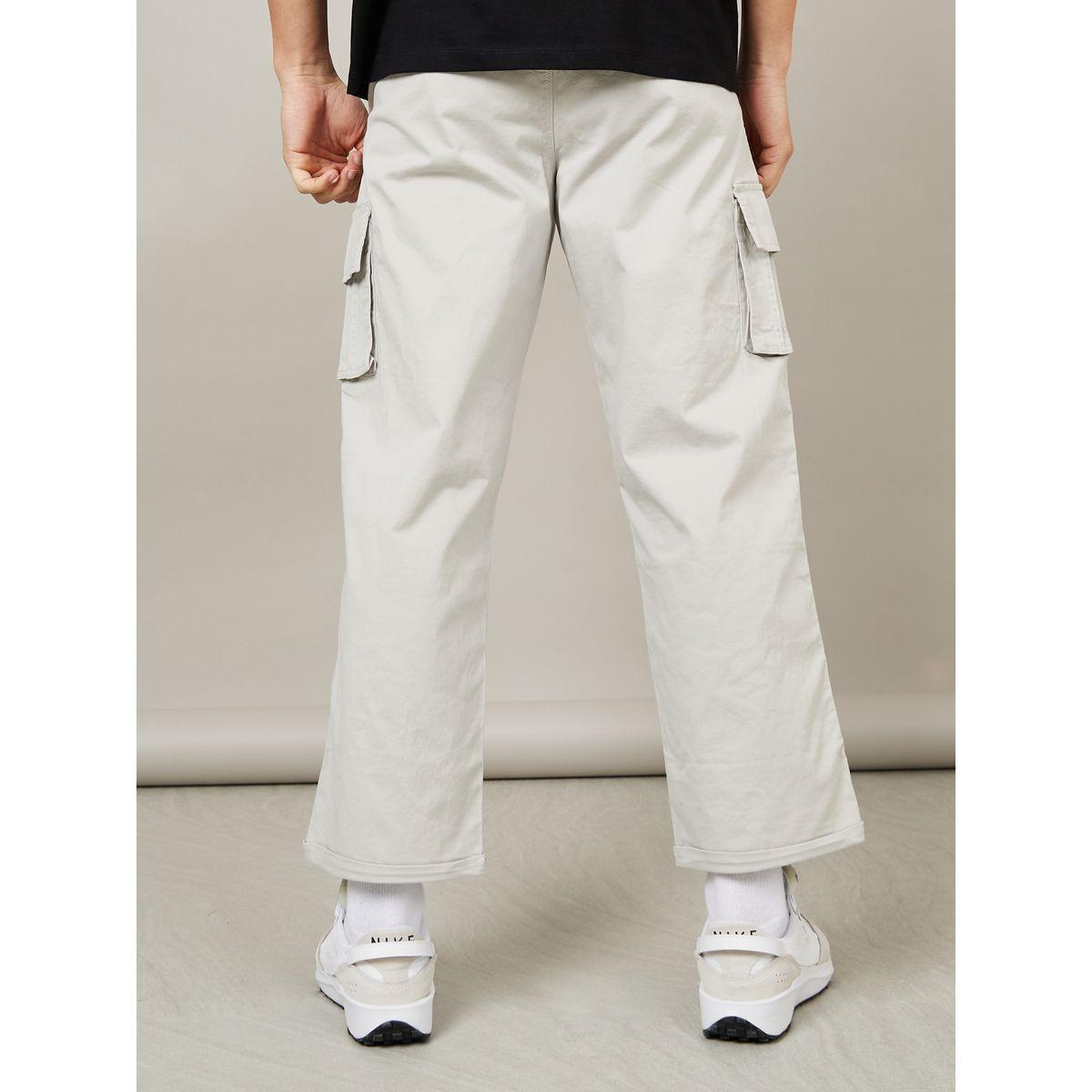 بنطال كارجو بقصة واسعة-men-clothing-bottoms-trousersandchinos-trousers-image-4