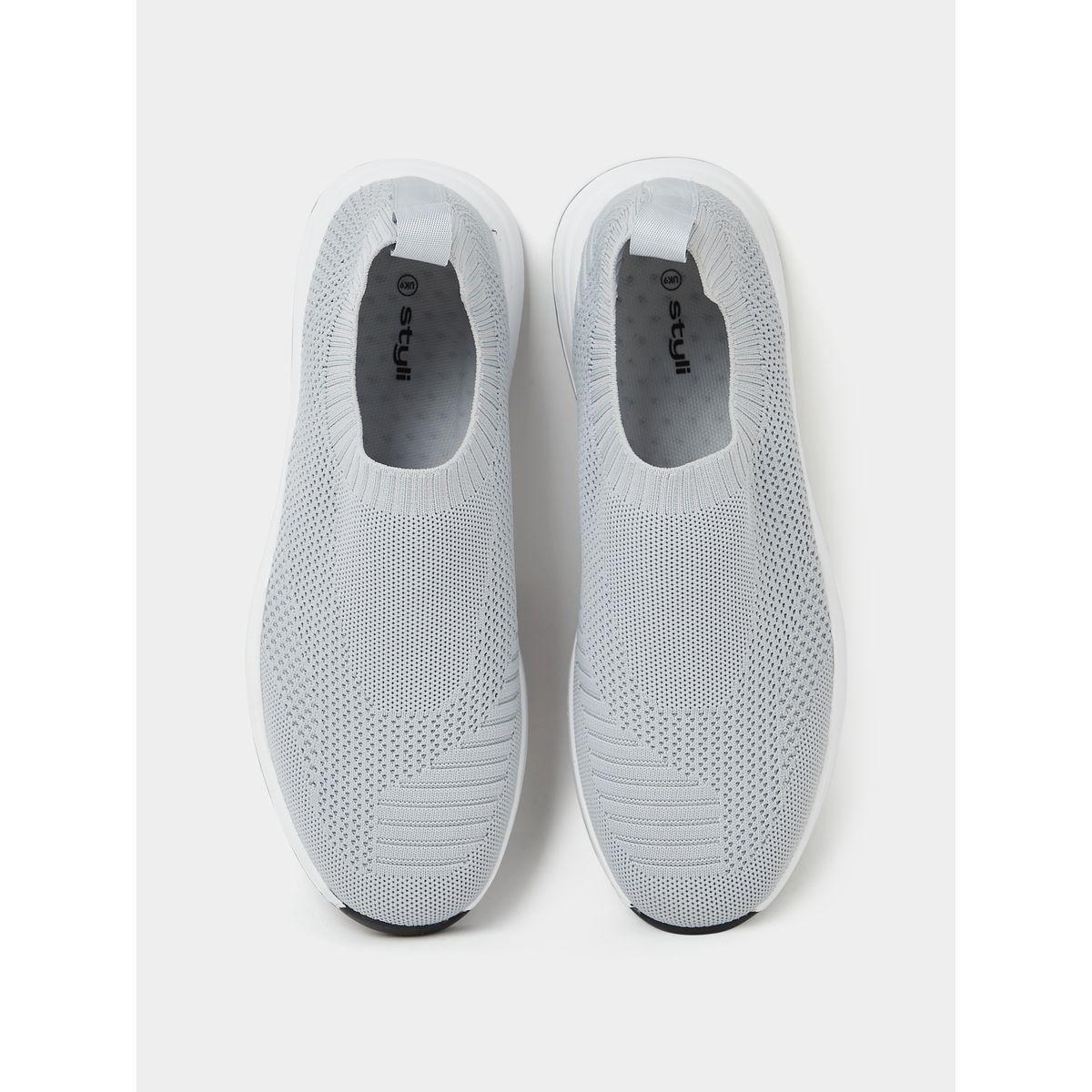 Styli Solid Knit with Pull Tab Sneakers-men-shoes-sneakers-image-5