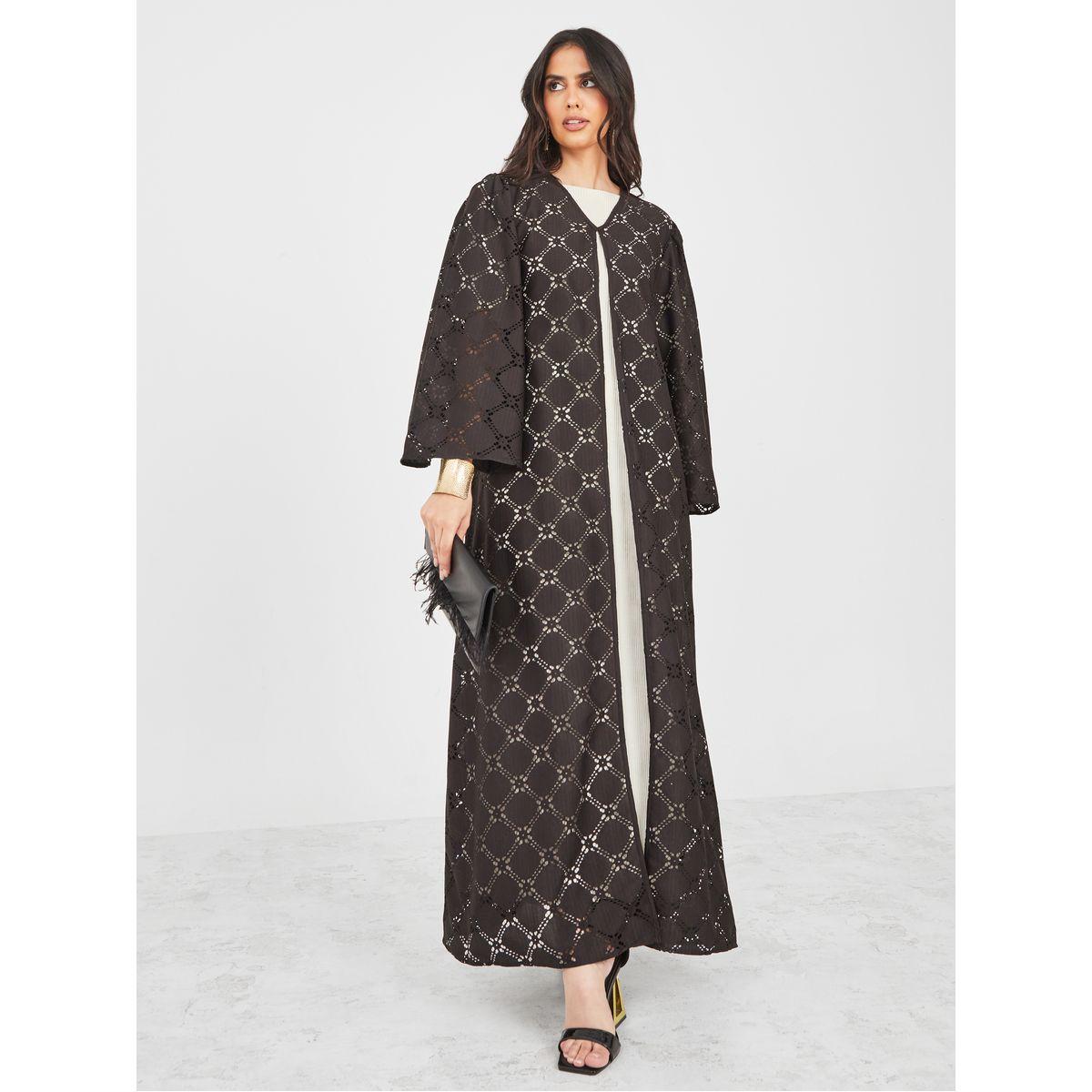 عباية مزينة بفتحات صغيرة-women-arabicclothing-abayas-image-3