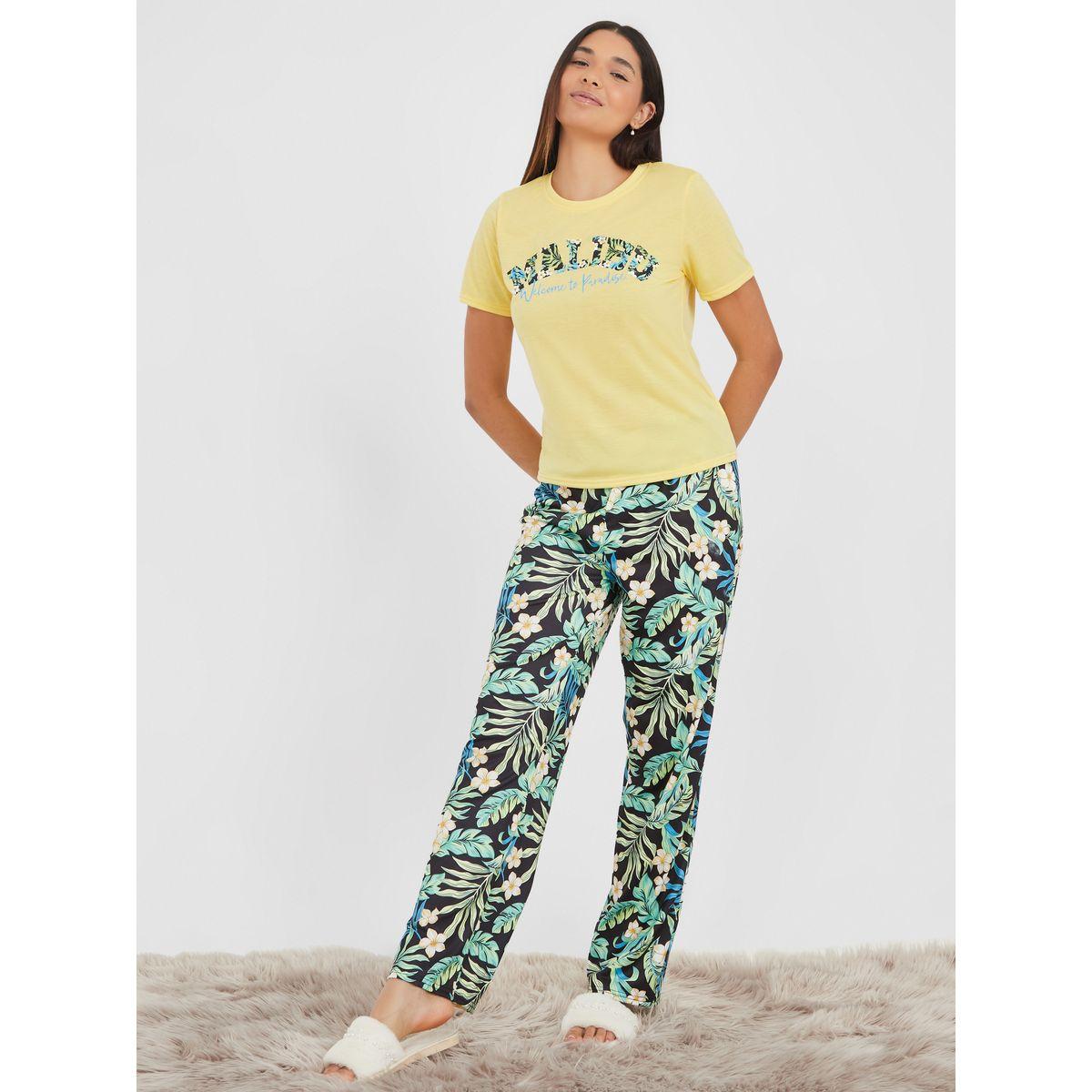 Styli Unwind Malibu Slogan Print T-shirt and Tropical Pyjama Set-women-clothing-nightwear-pyjamas-longsets-image-2