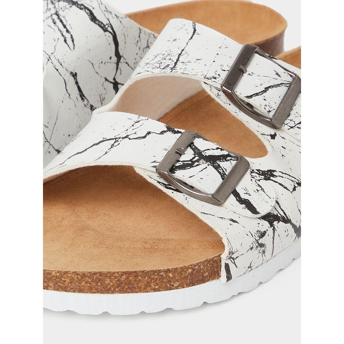 Styli Printed Strap Buckle Detail Slip On Sandals-men-shoes-sandals-image-4
