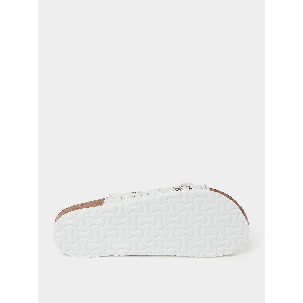 Styli Printed Strap Buckle Detail Slip On Sandals-men-shoes-sandals-image-6