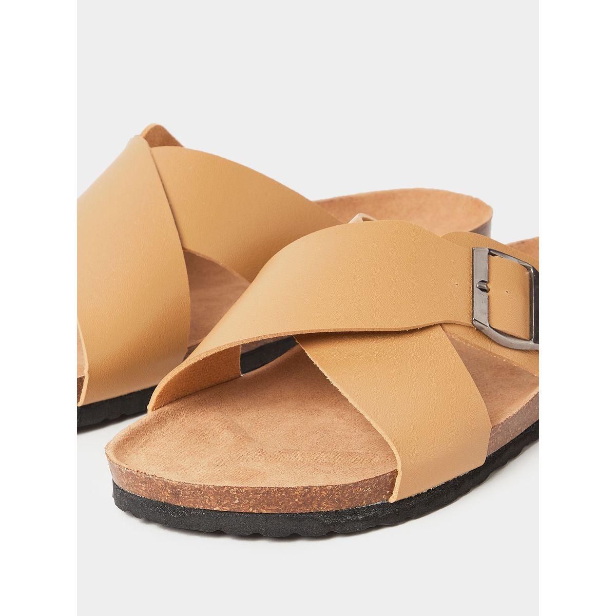 Styli Crossed Straps Metal Buckle Detail Sandals-men-shoes-sandals-image-4
