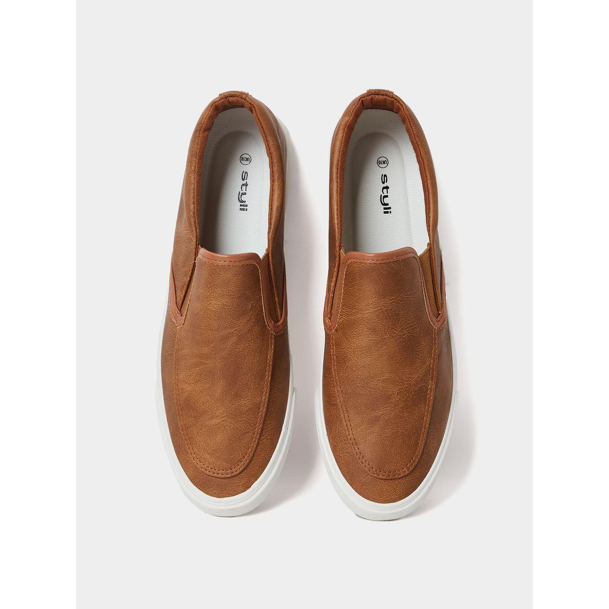 Styli Solid Slip On Casual Shoes-men-shoes-loafersandmoccasins-image-5