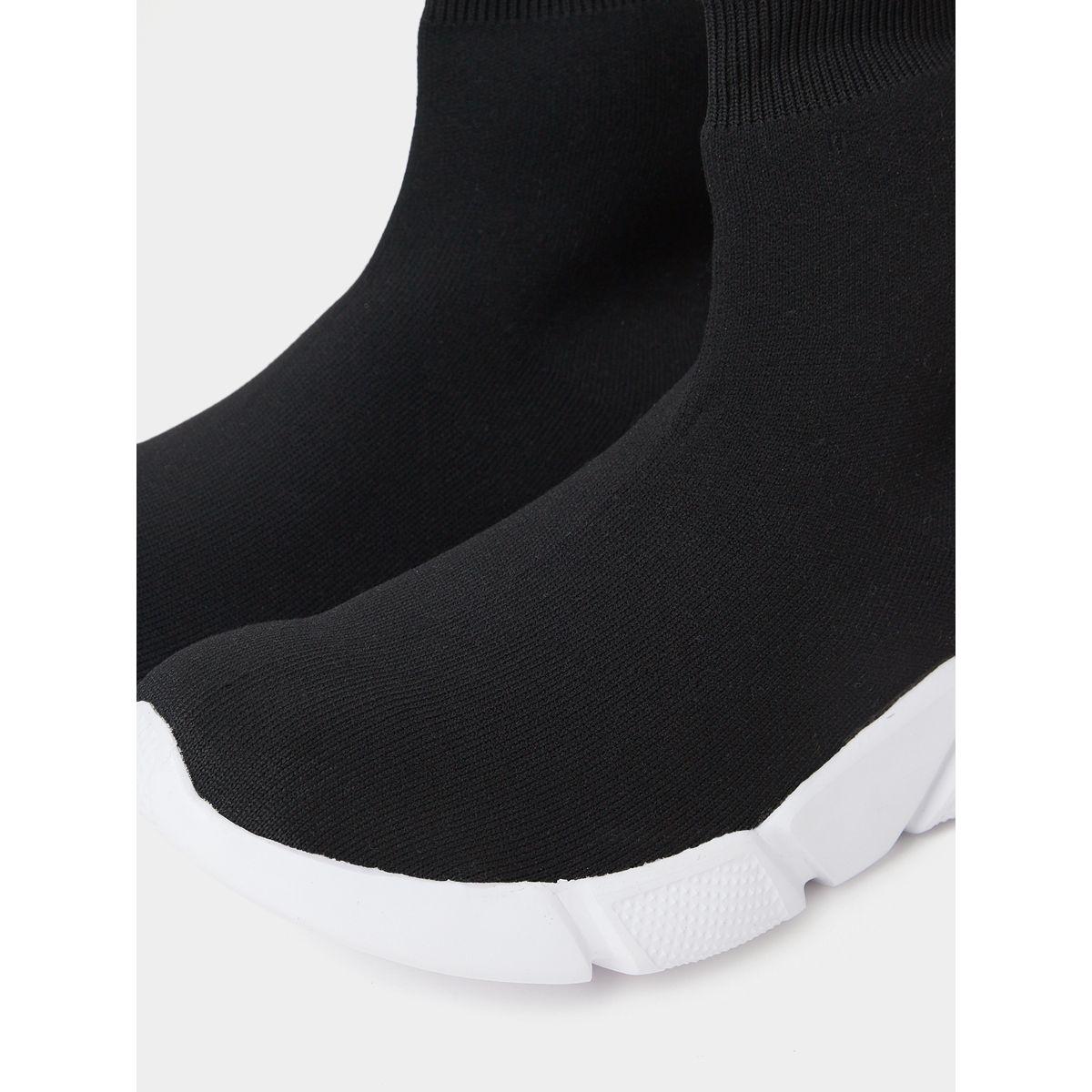 Styli Breathable Knit Upper Sneakers-men-shoes-sneakers-image-4