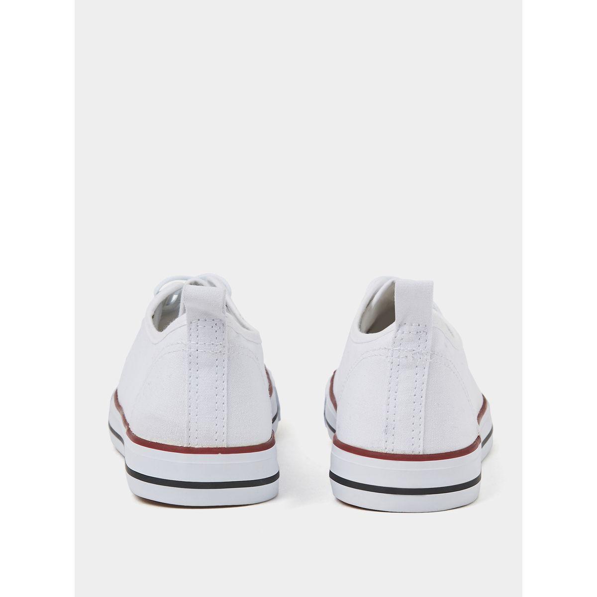 Styli Low Top Canvas Lace Up Sneakers-men-shoes-sneakers-image-4