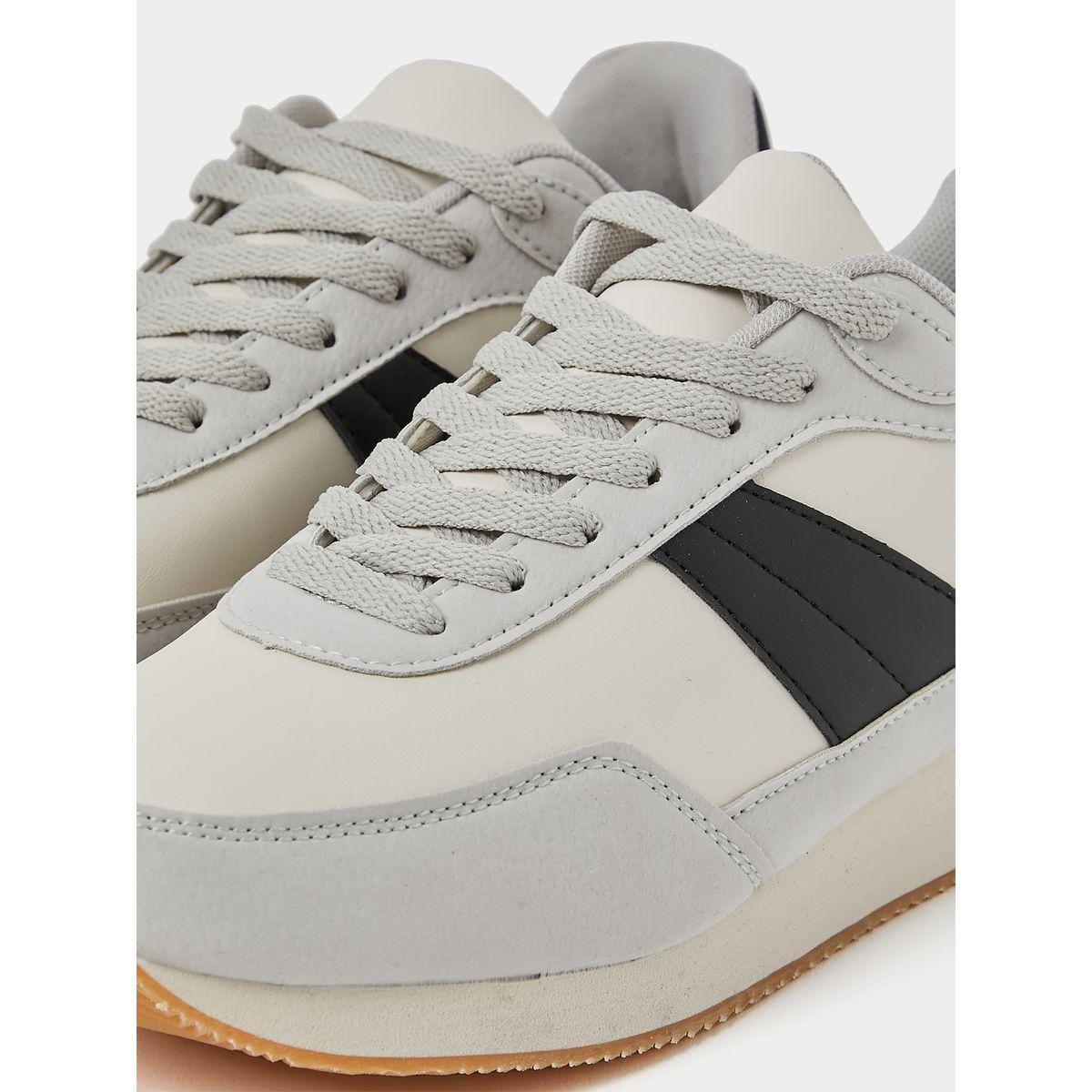 Styli Contrast Suede Upper Elevated Sneakers-men-shoes-sneakers-image-3