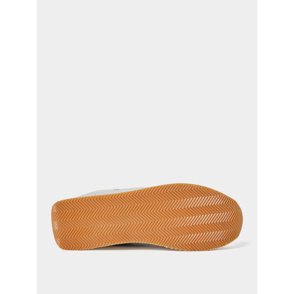 Styli Contrast Suede Upper Elevated Sneakers-men-shoes-sneakers-image-6