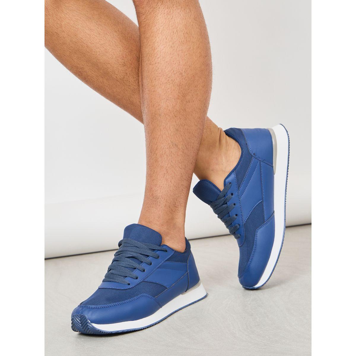 حذاء سنيكرز كانفاس برباط غلق-men-shoes-sneakers-image-1