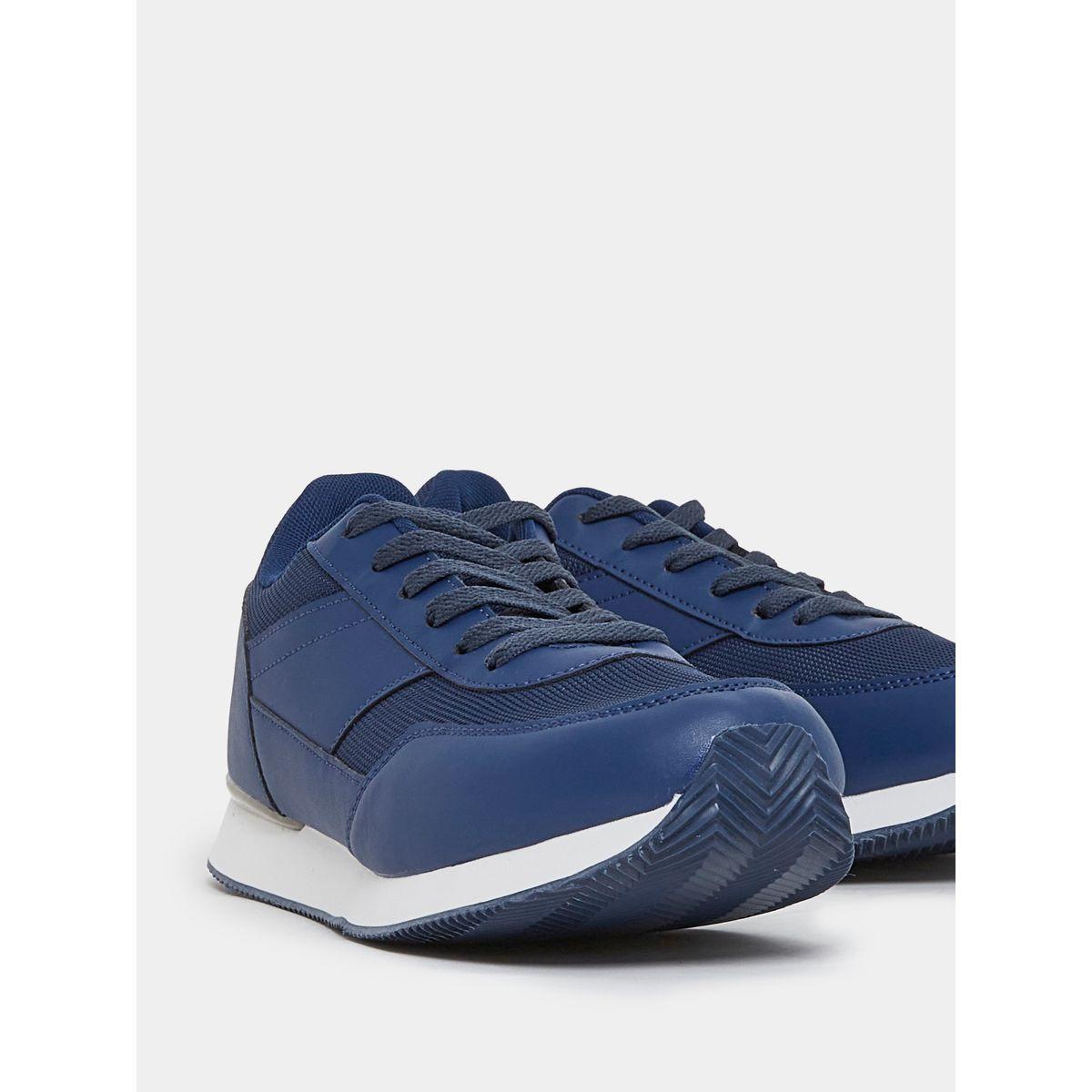 Styli Low Top Lace Up Canvas Sneakers-men-shoes-sneakers-image-4