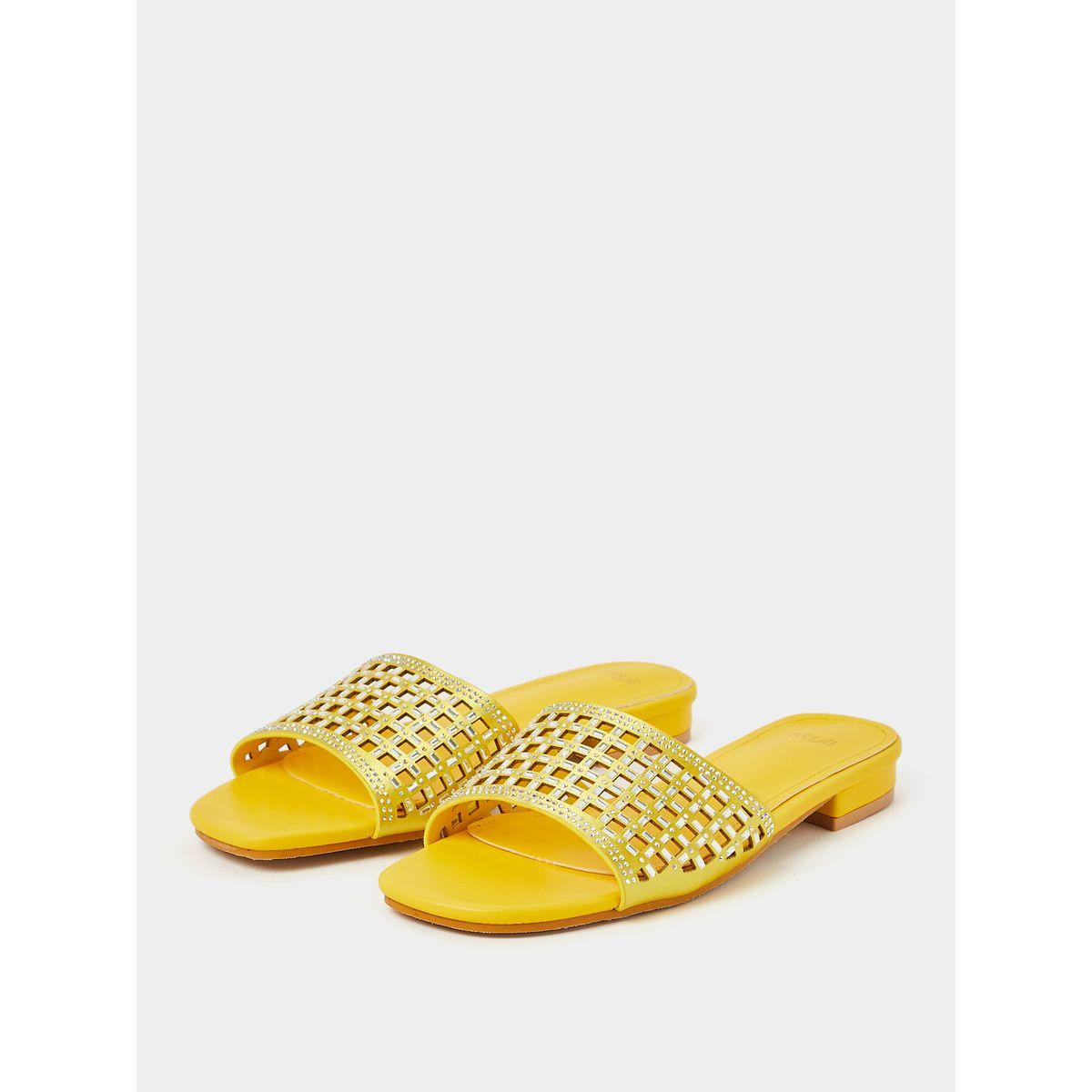Styli Laser Design Rhinestone Embellishment Flat Sandals-women-shoes-sandals-flats-image-3