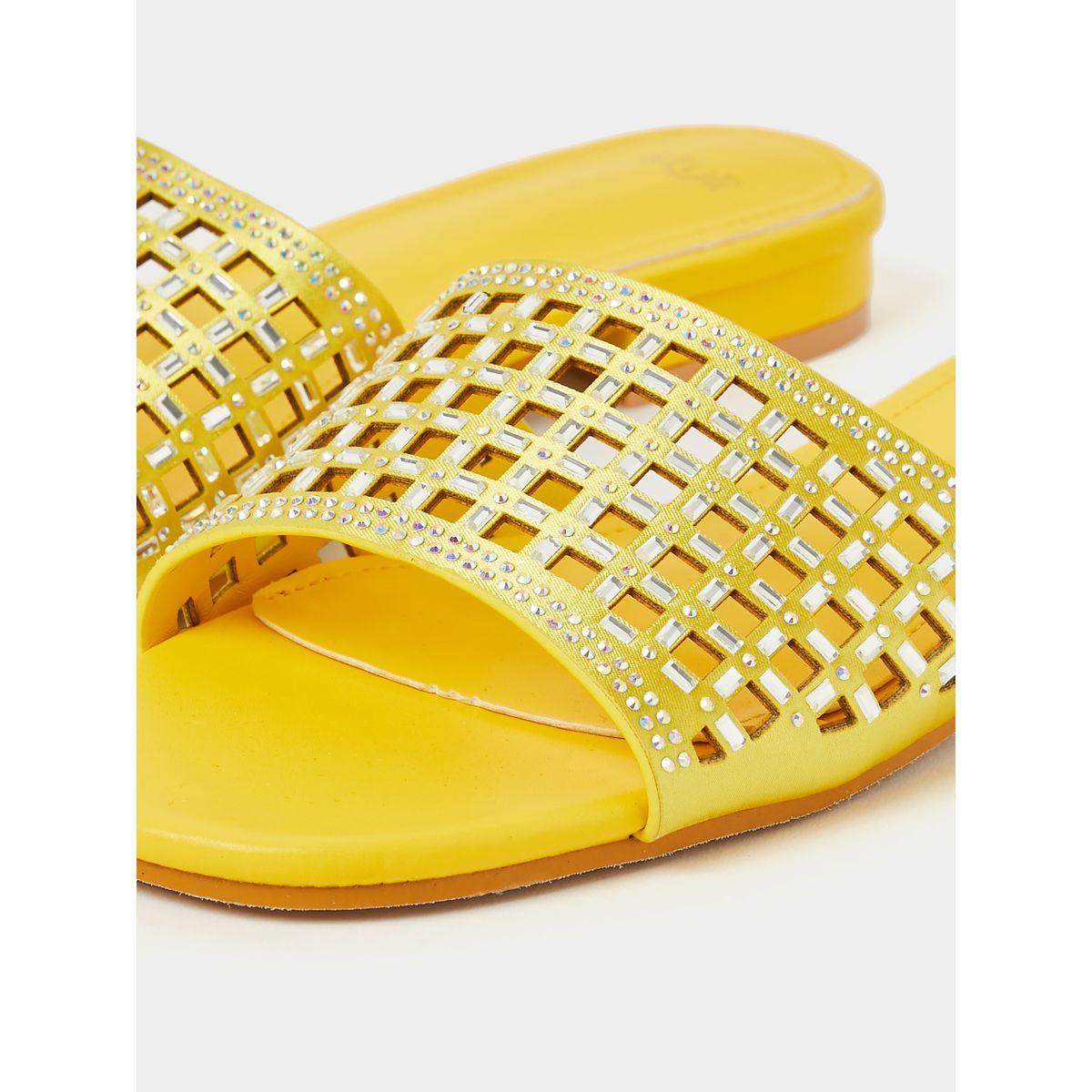 Styli Laser Design Rhinestone Embellishment Flat Sandals-women-shoes-sandals-flats-image-4
