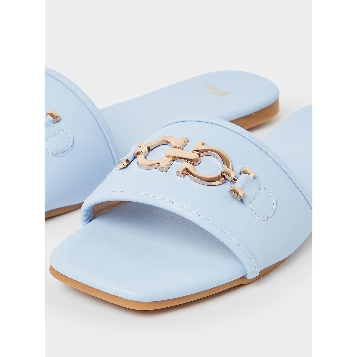 Styli Horseshoe Buckle Detail Strap Flat Sandals-women-shoes-sandals-flats-image-4