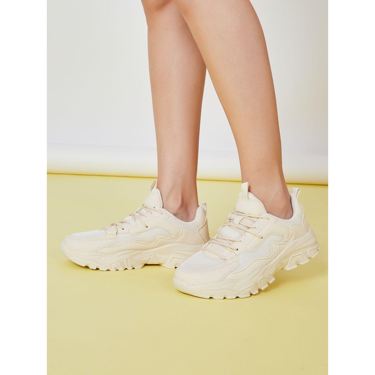 حذاء سنيكرز برباط غلق-women-shoes-sneakers-image-1